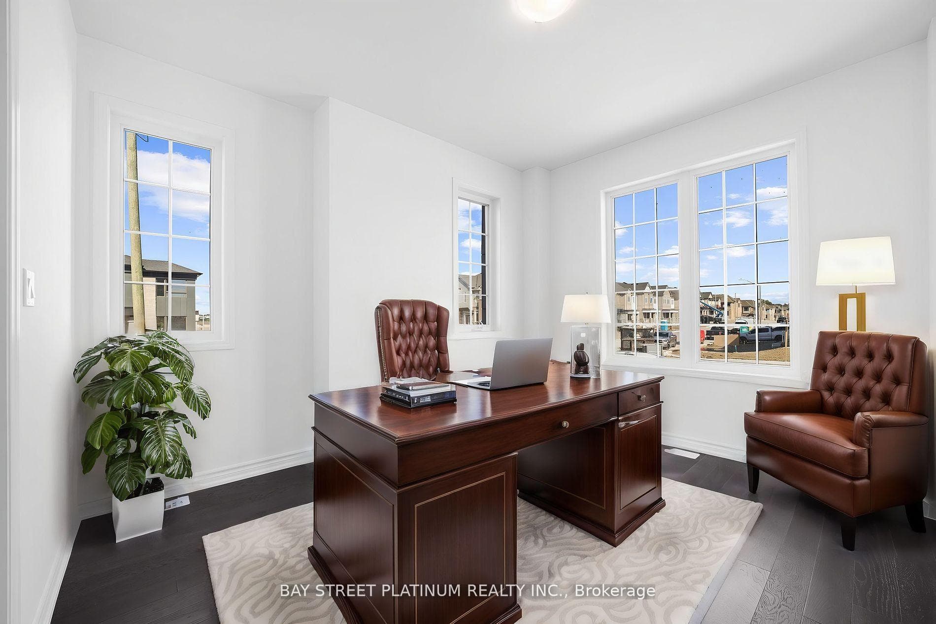 362 MADELAINE Drive photo 11