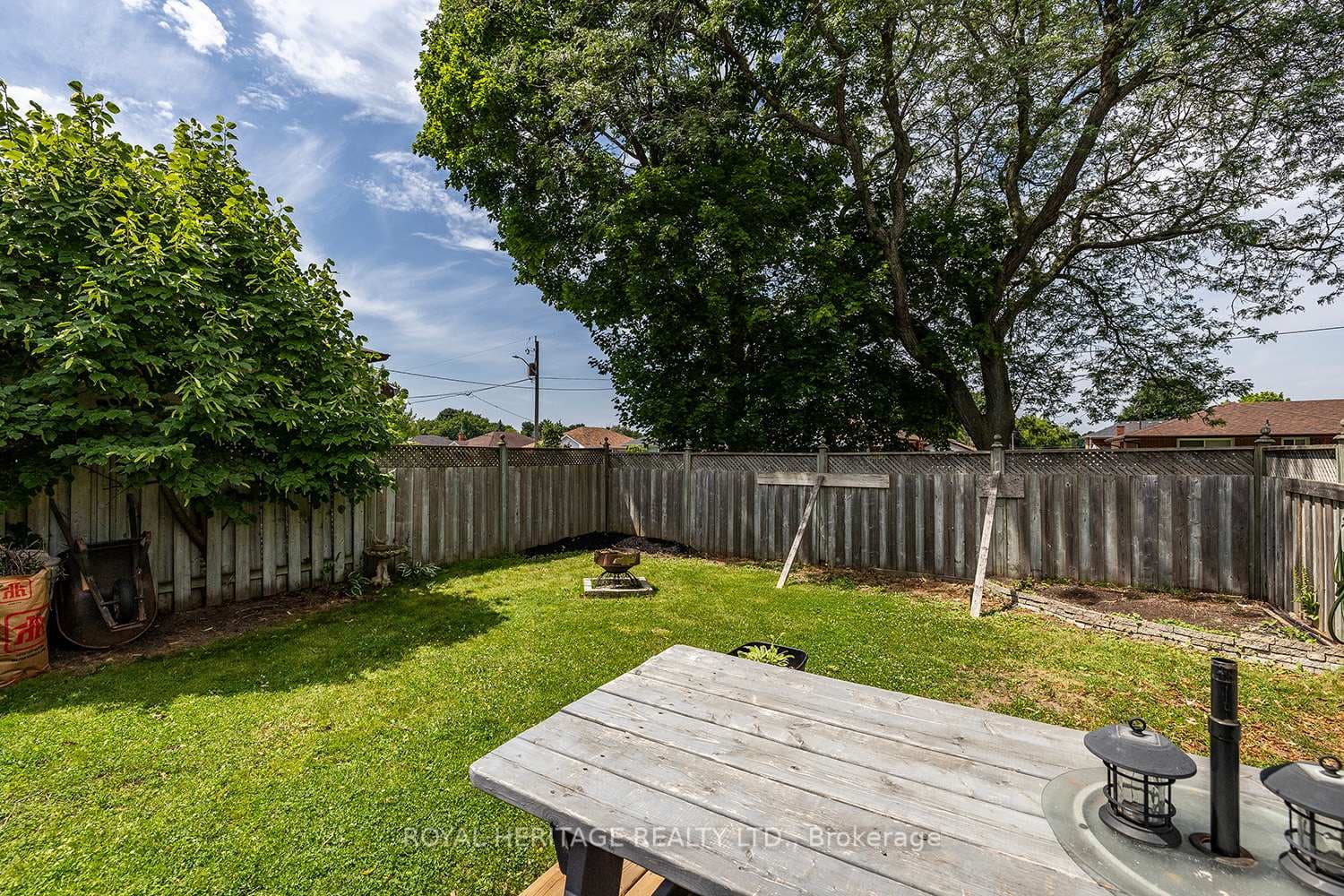 351 Baldwin Street photo 28
