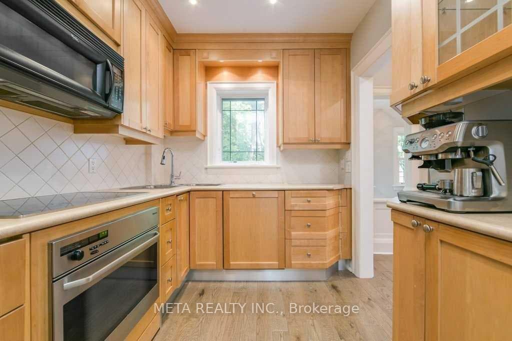 103 Kennedy Avenue photo 9