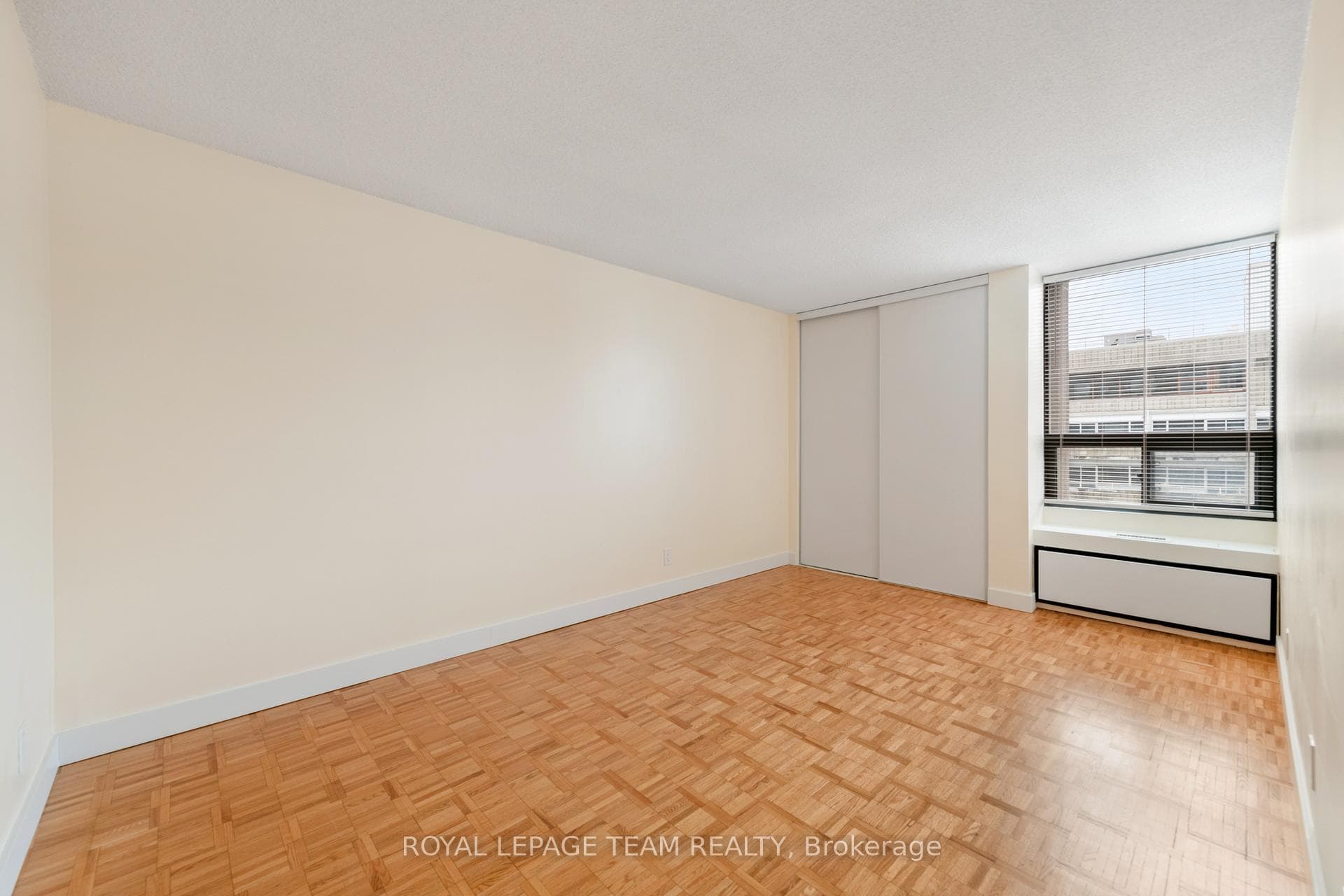 40 ARTHUR Street Unit 901 photo 24