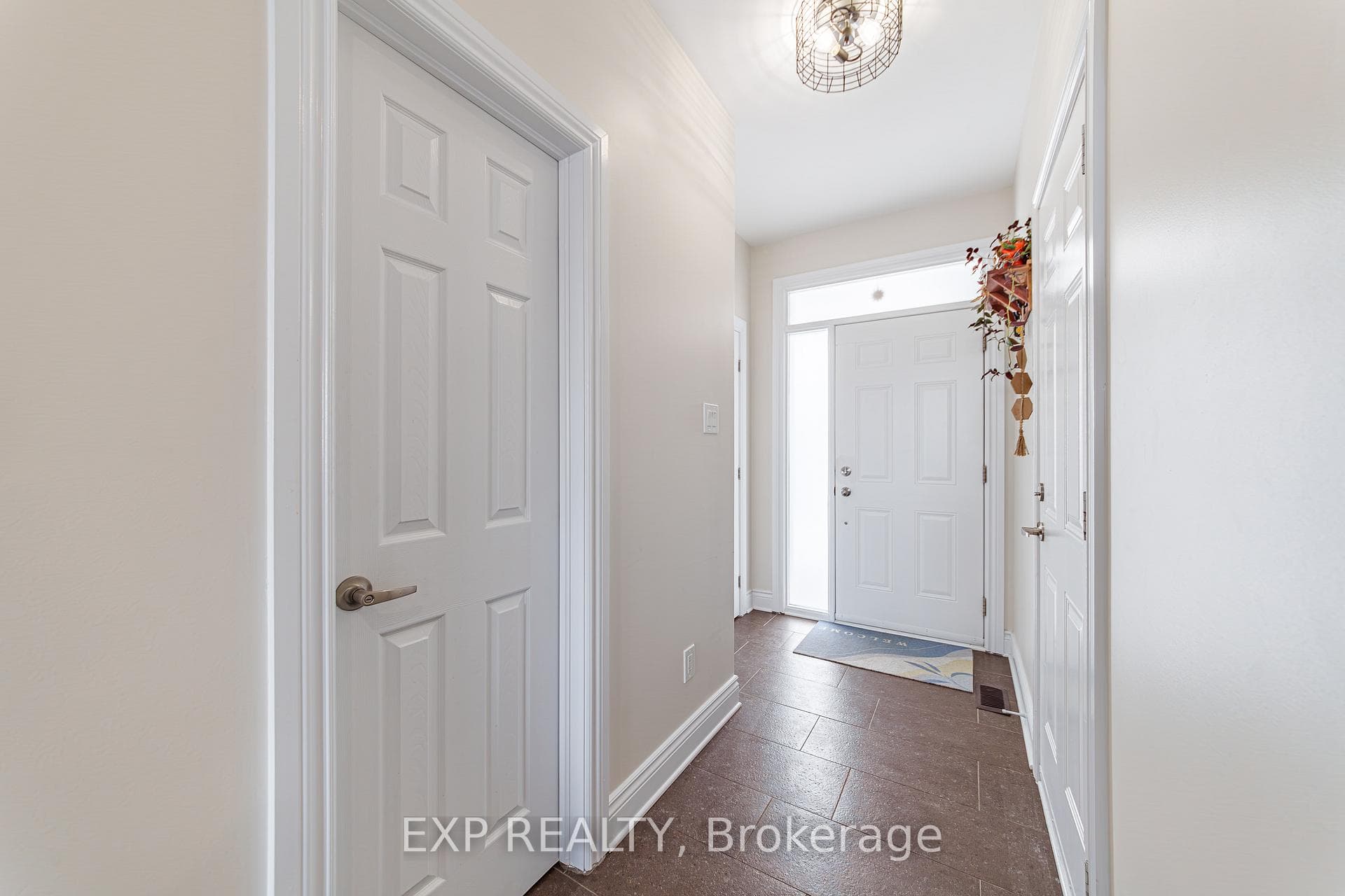 106 Bert Hall Street photo 3
