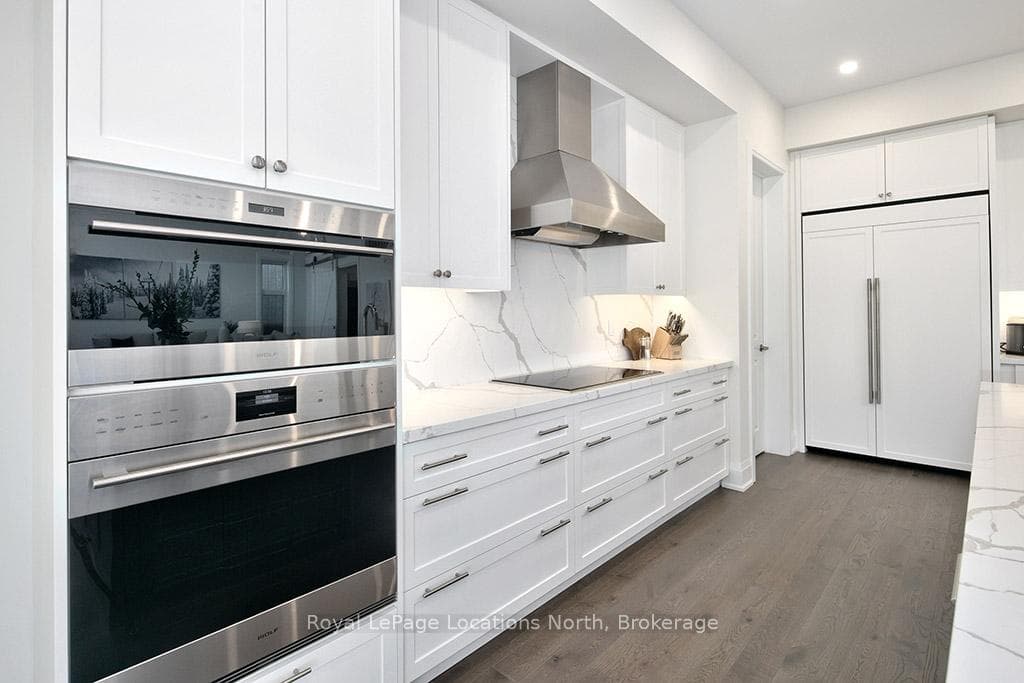 130 Dorothy Drive photo 17
