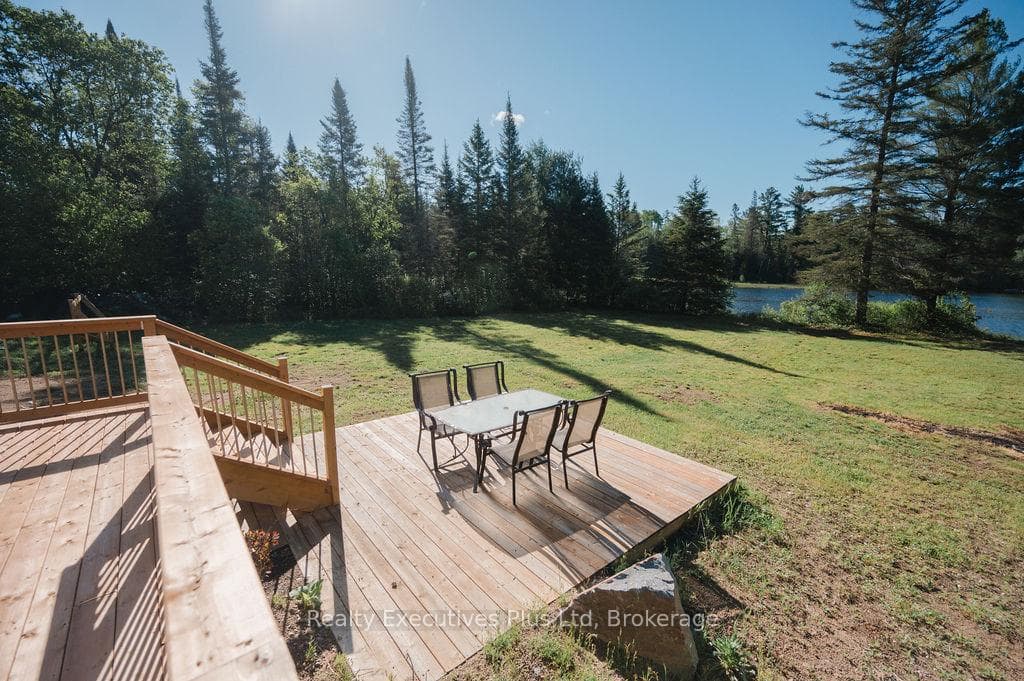387 BRENNAN'S Road photo 25