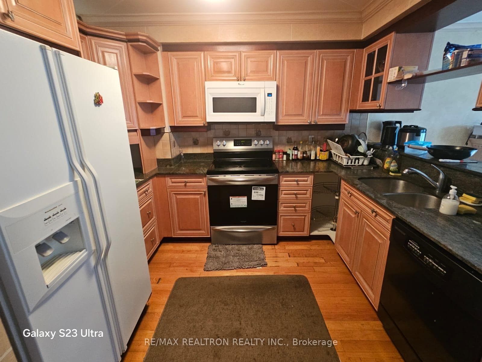 59 Verne Crescent photo 4