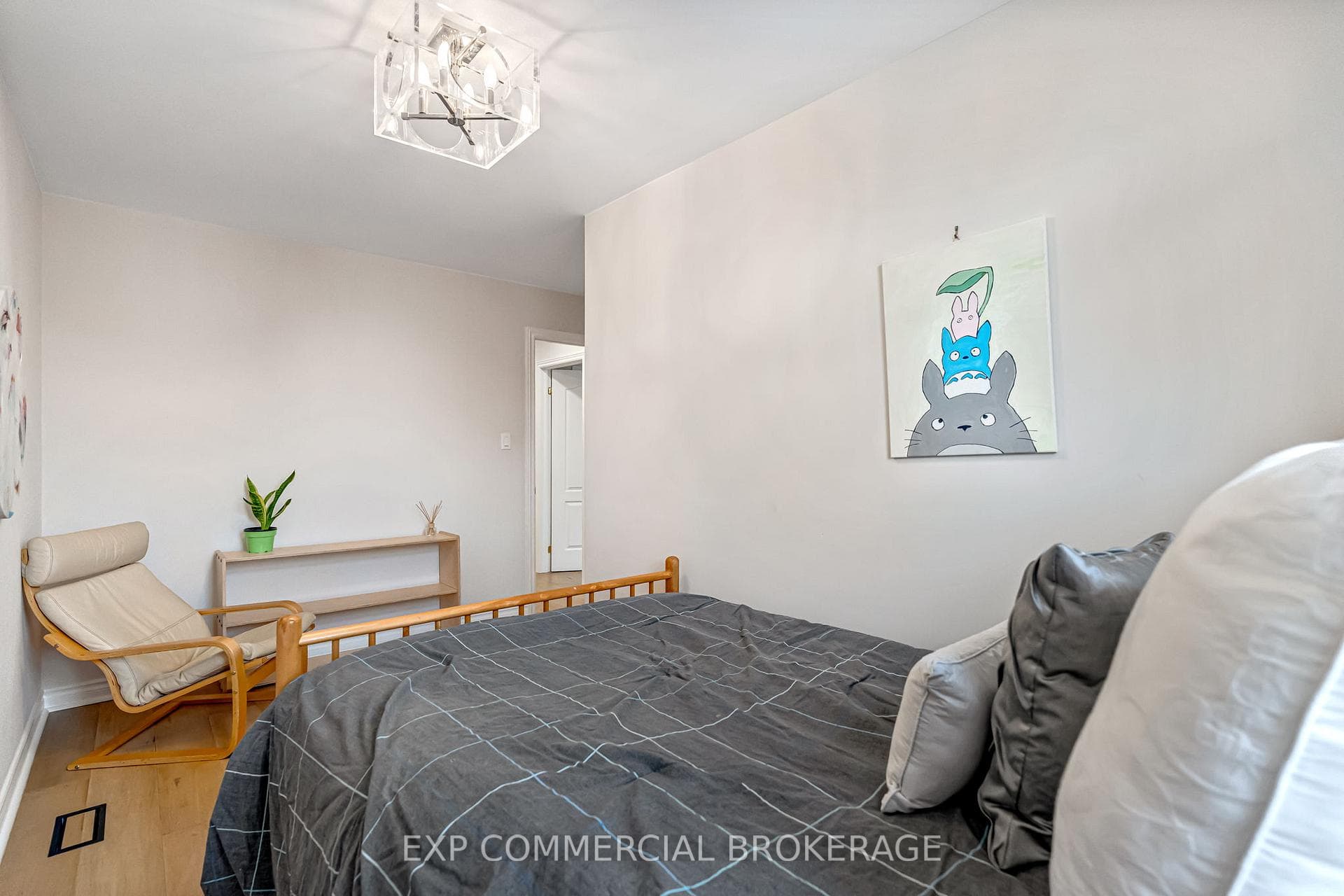 2264 Highcroft Road photo 33