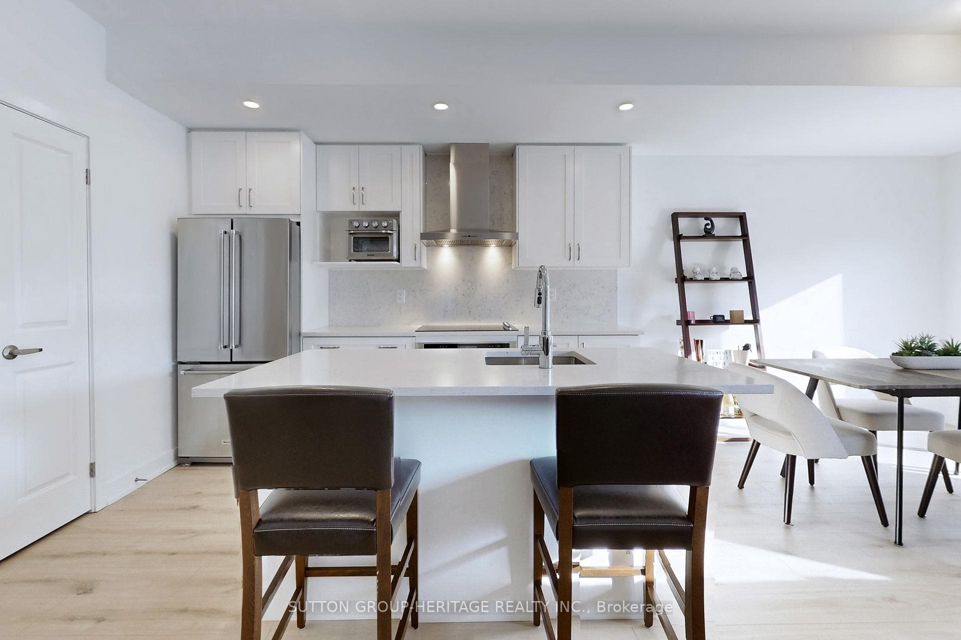 25 Sunbury Lane photo 9