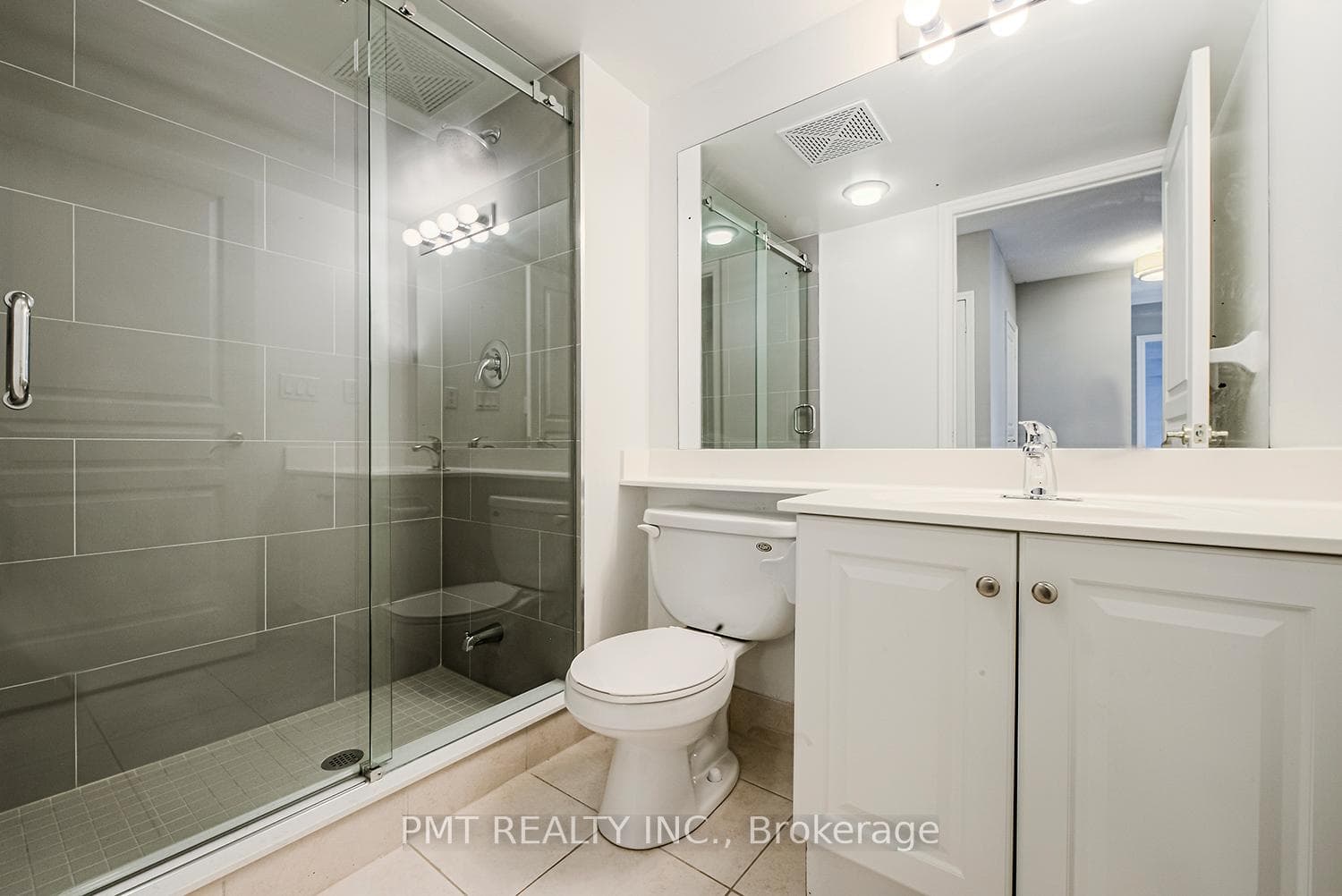 10 Delisle Avenue Unit 207 photo 22