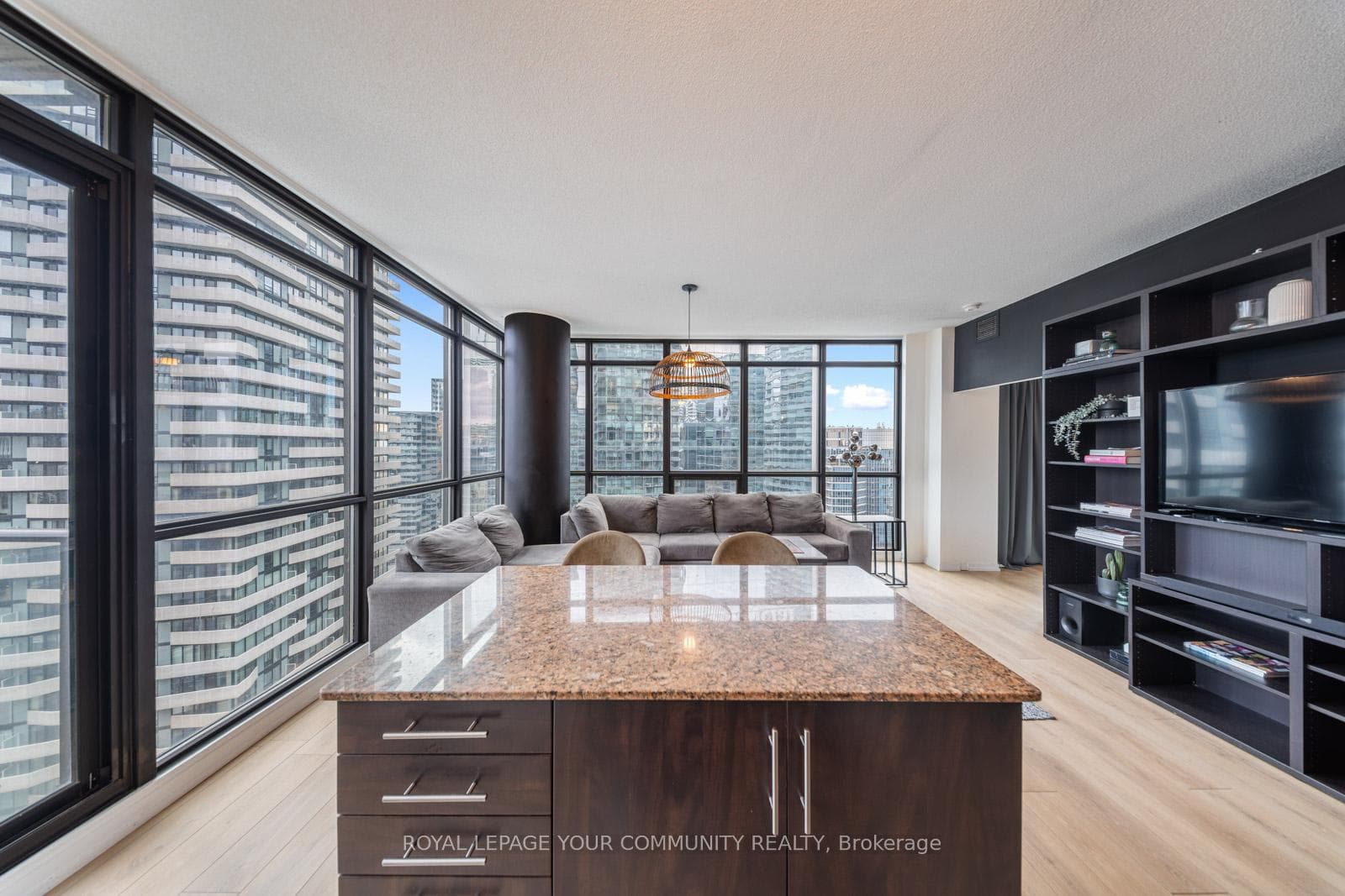 55 Bremner Boulevard Unit 3407 photo 16