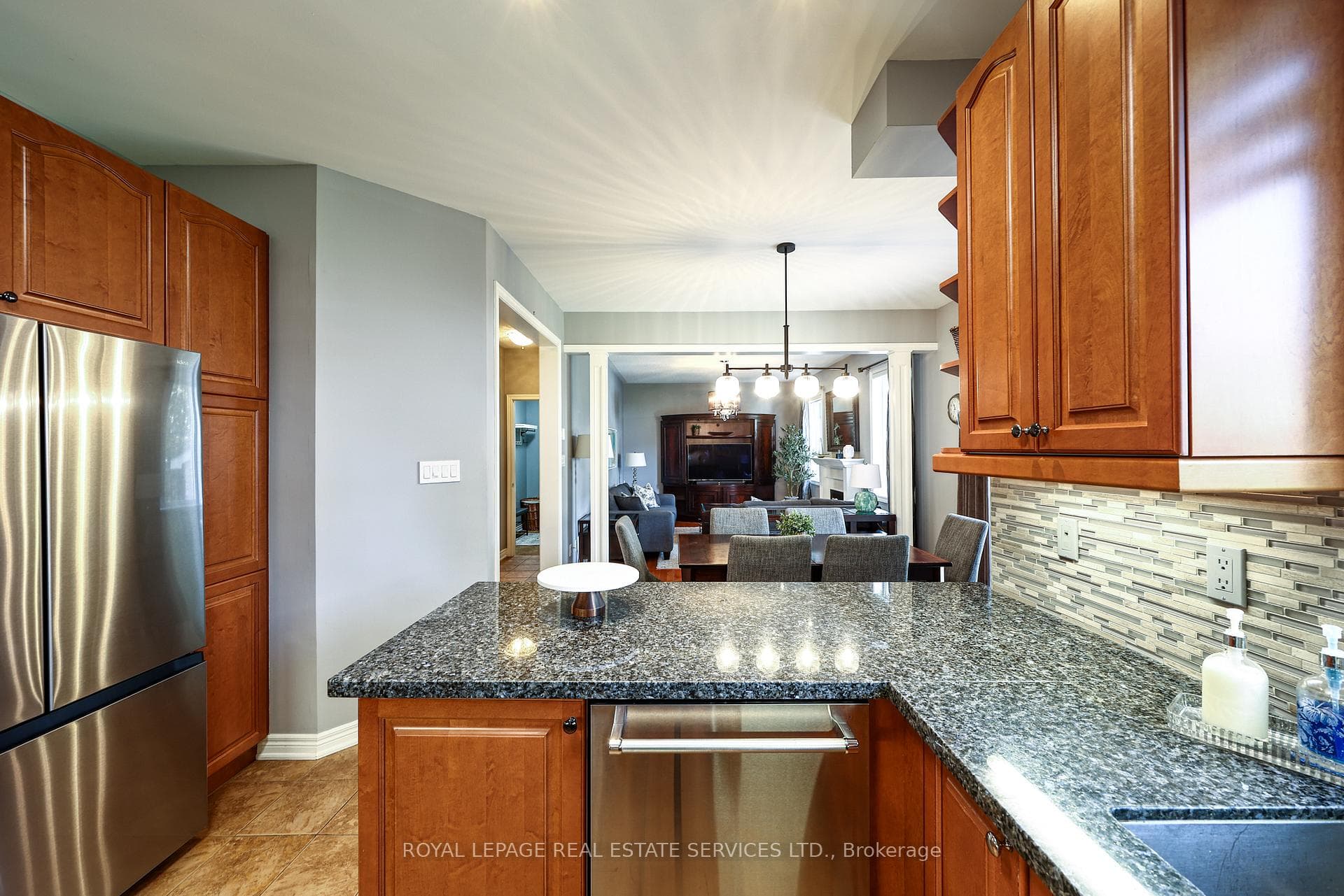140 Humber Forest Court photo 17