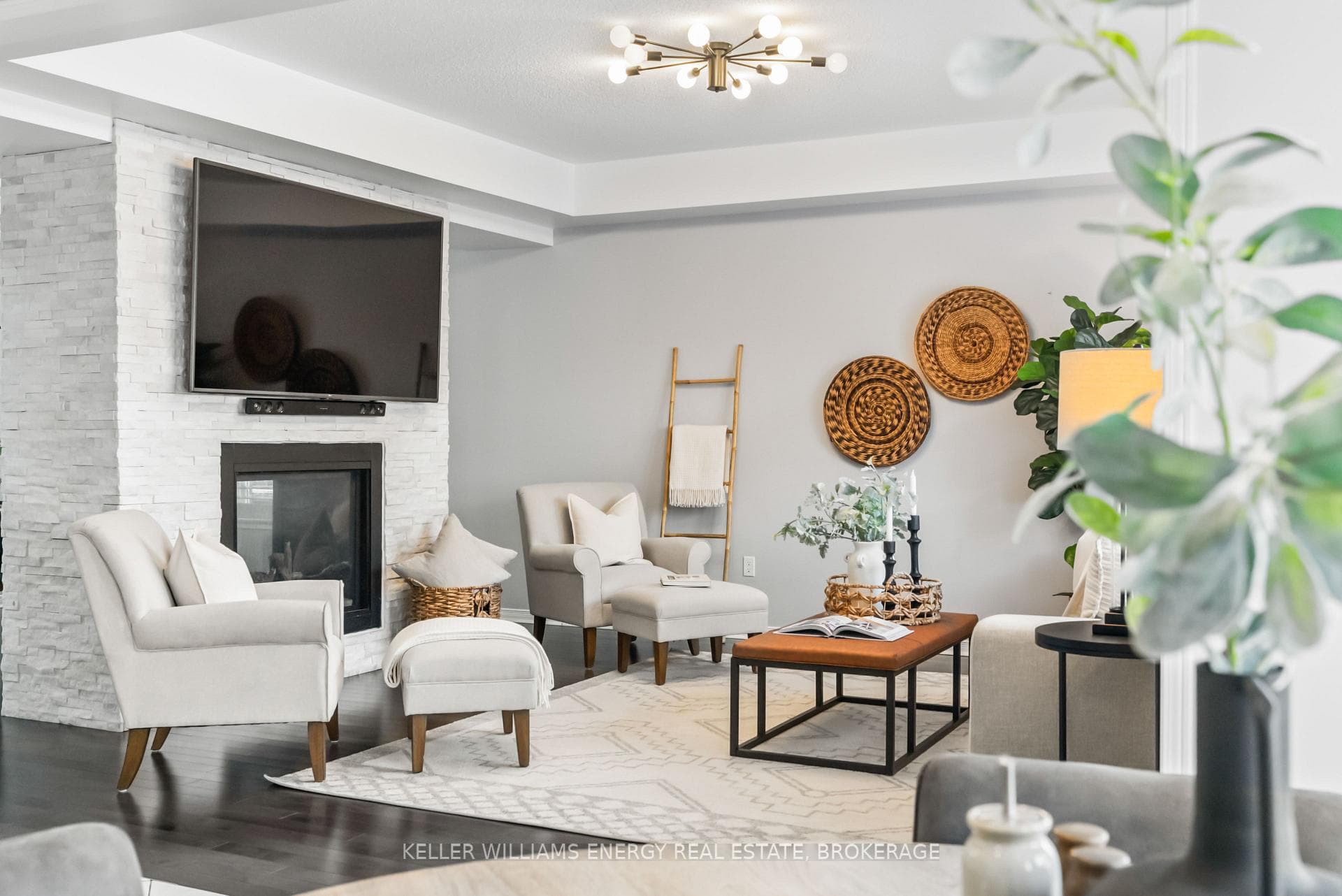 196 Kenneth Cole Drive photo 9