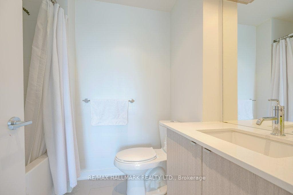 88 Colgate Avenue Unit 621 photo 10