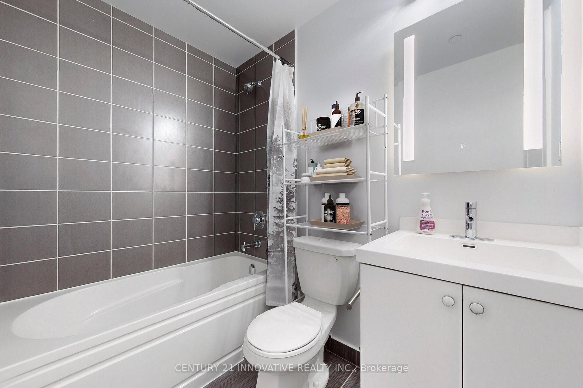 9560 Markham Road Unit 1706 photo 8