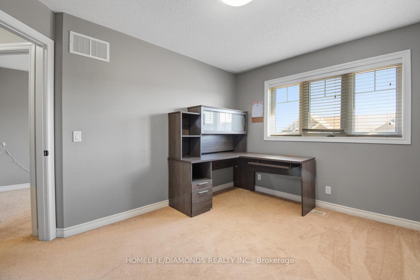 66 Great Gabe Crescent photo 29