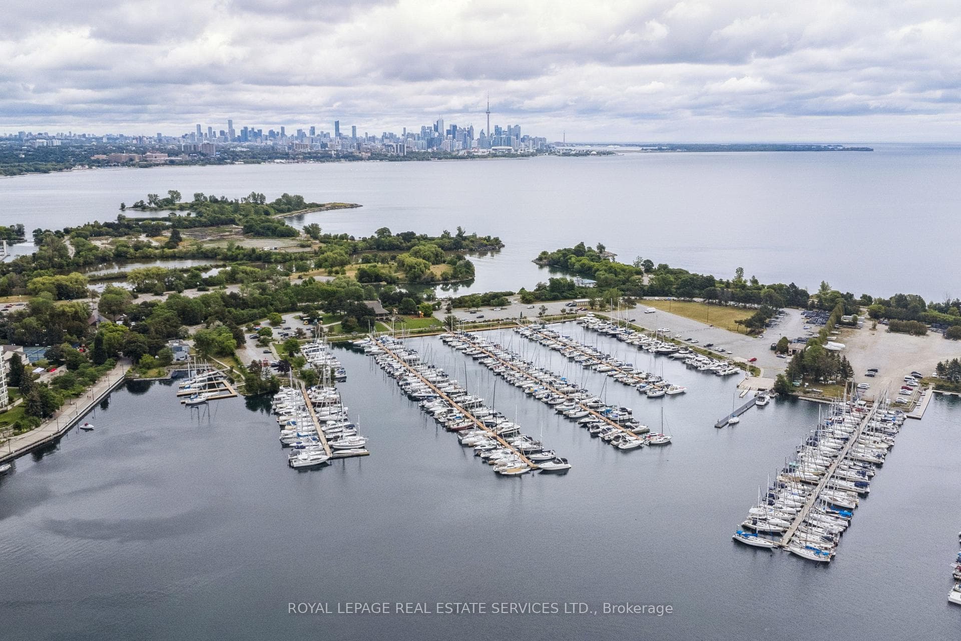 2200 Lakeshore Boulevard Unit 3302 photo 20