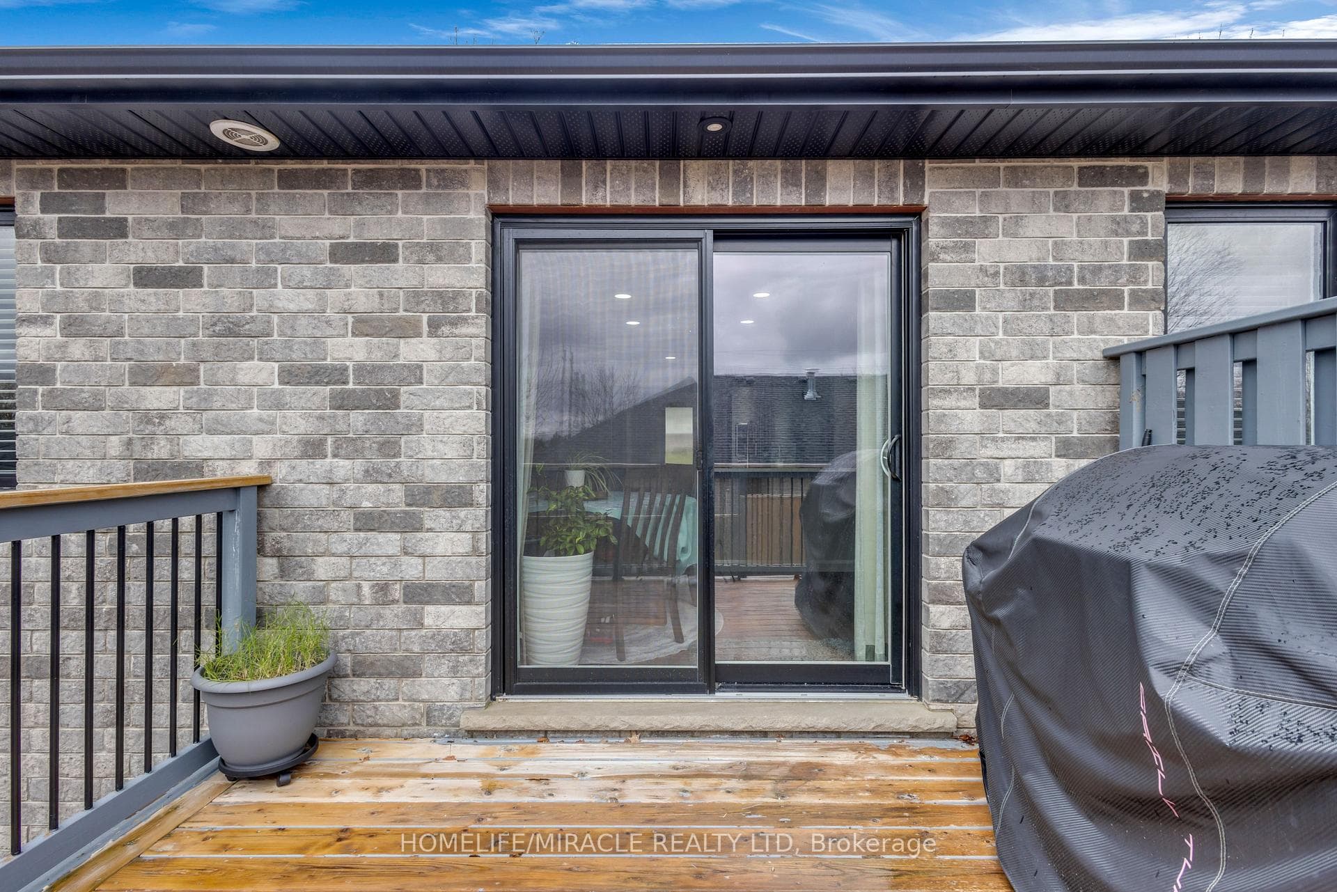 172 Miller Street photo 33