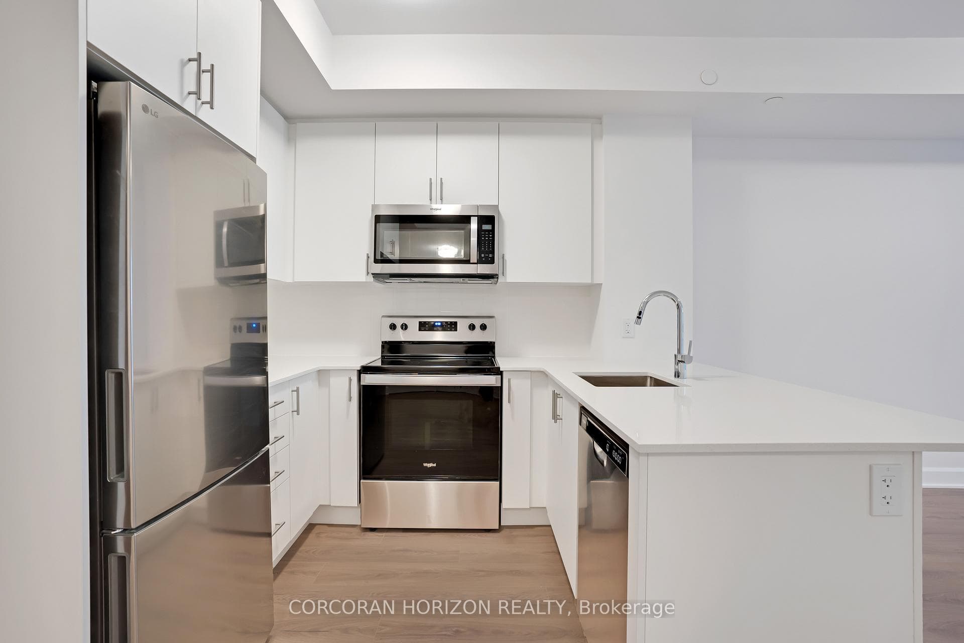 3240 William Coltson Avenue Unit 213 photo 7
