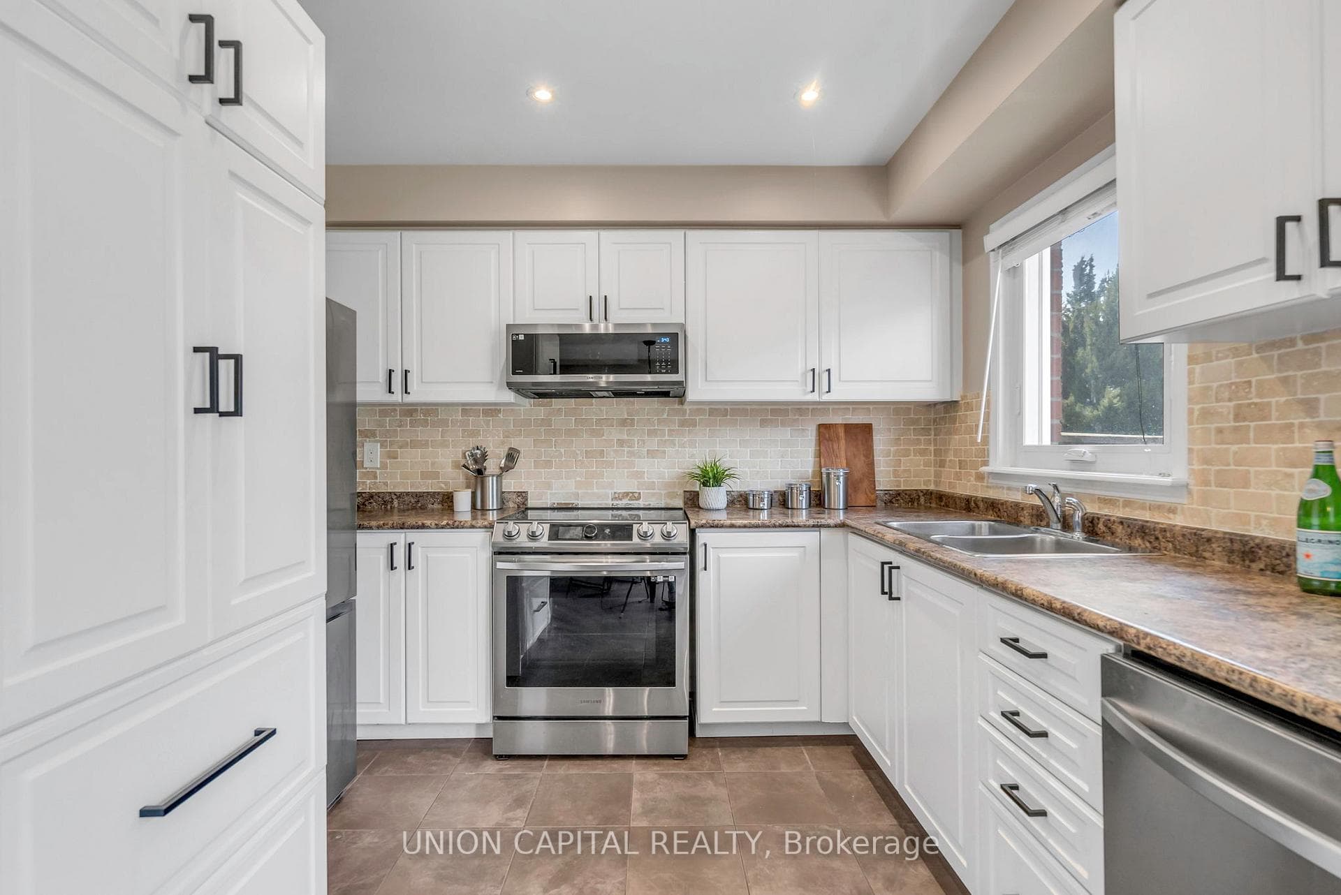 5145 Porter Street photo 12