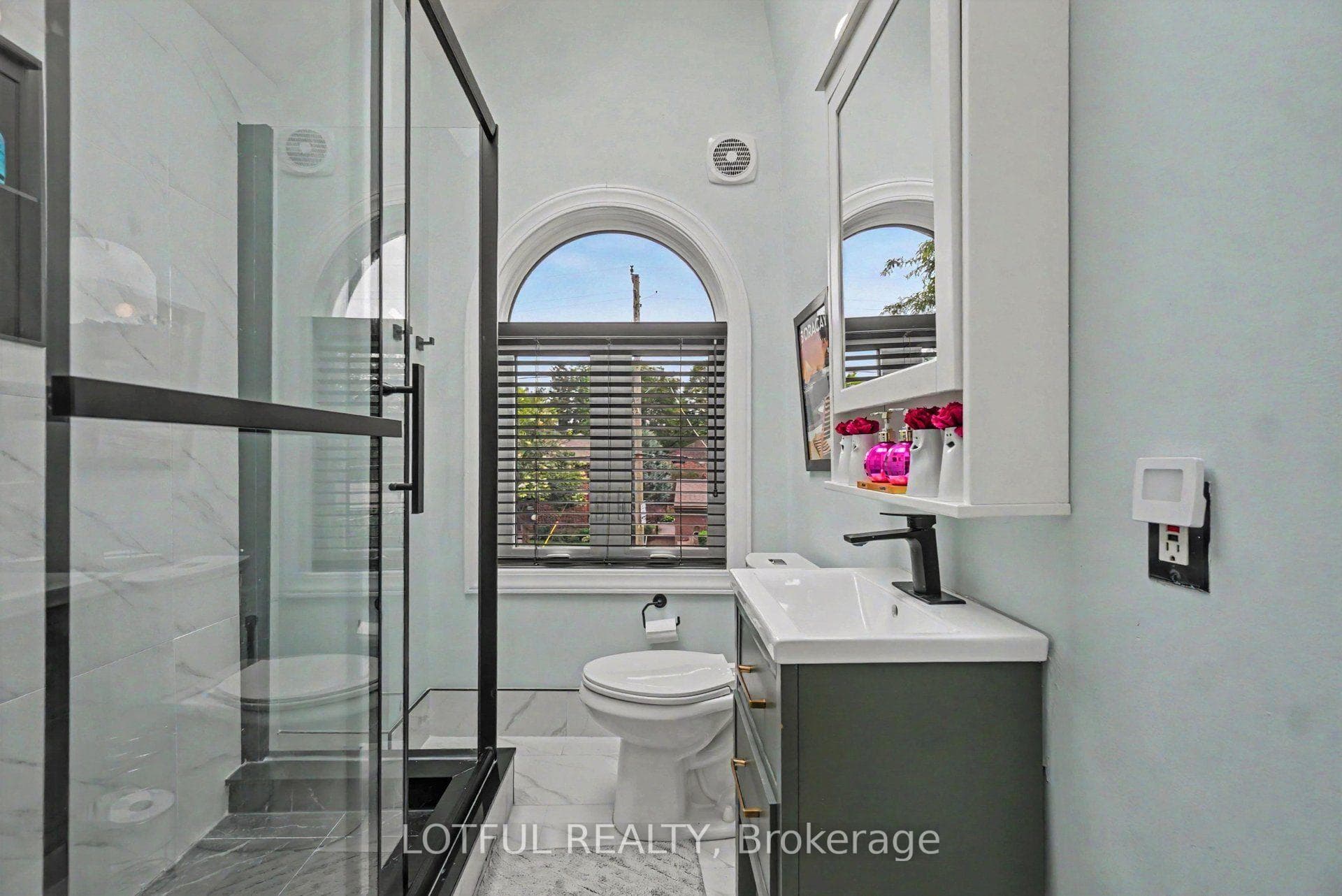 518 Hilson Avenue photo 16