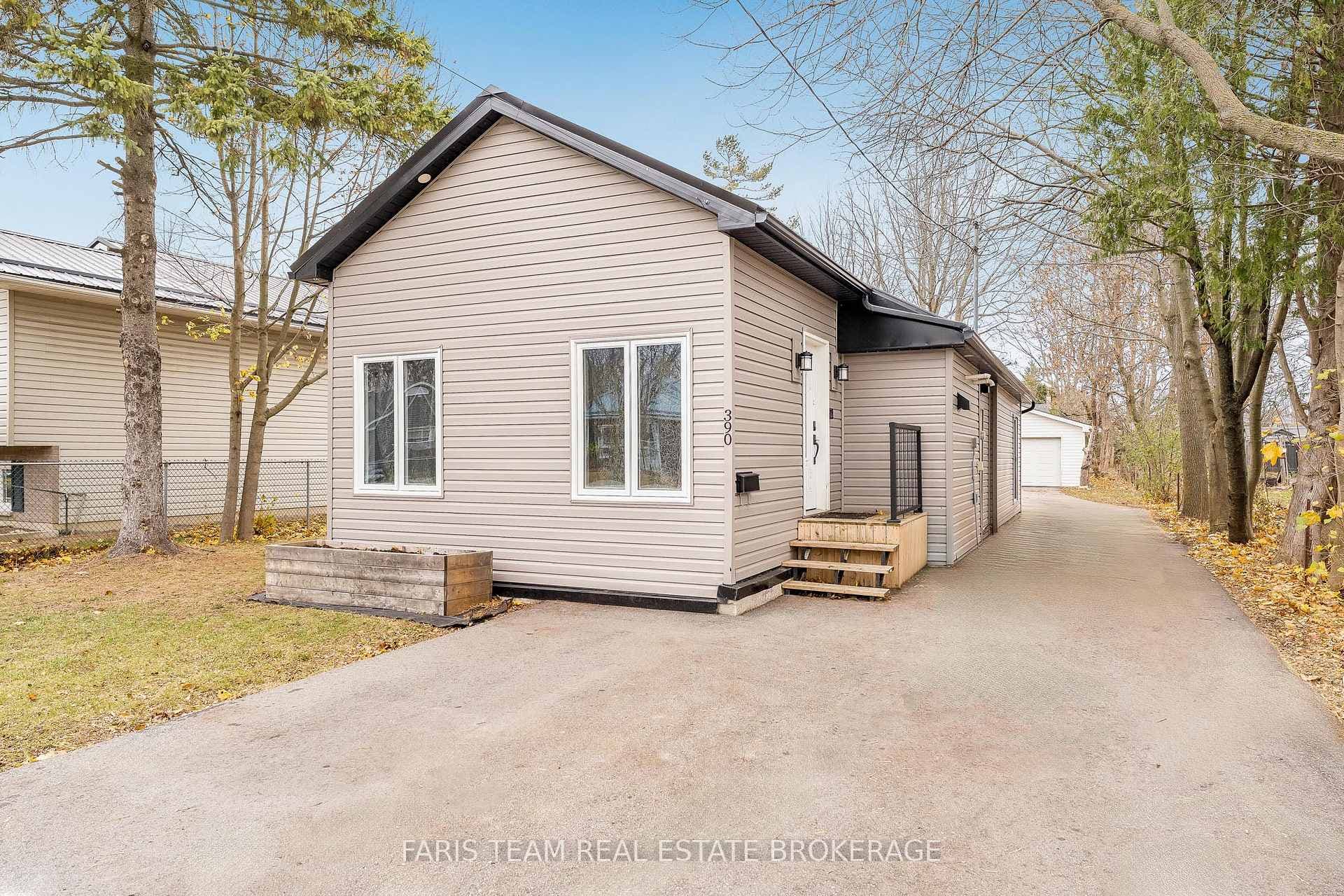 390 Gill Street photo 2
