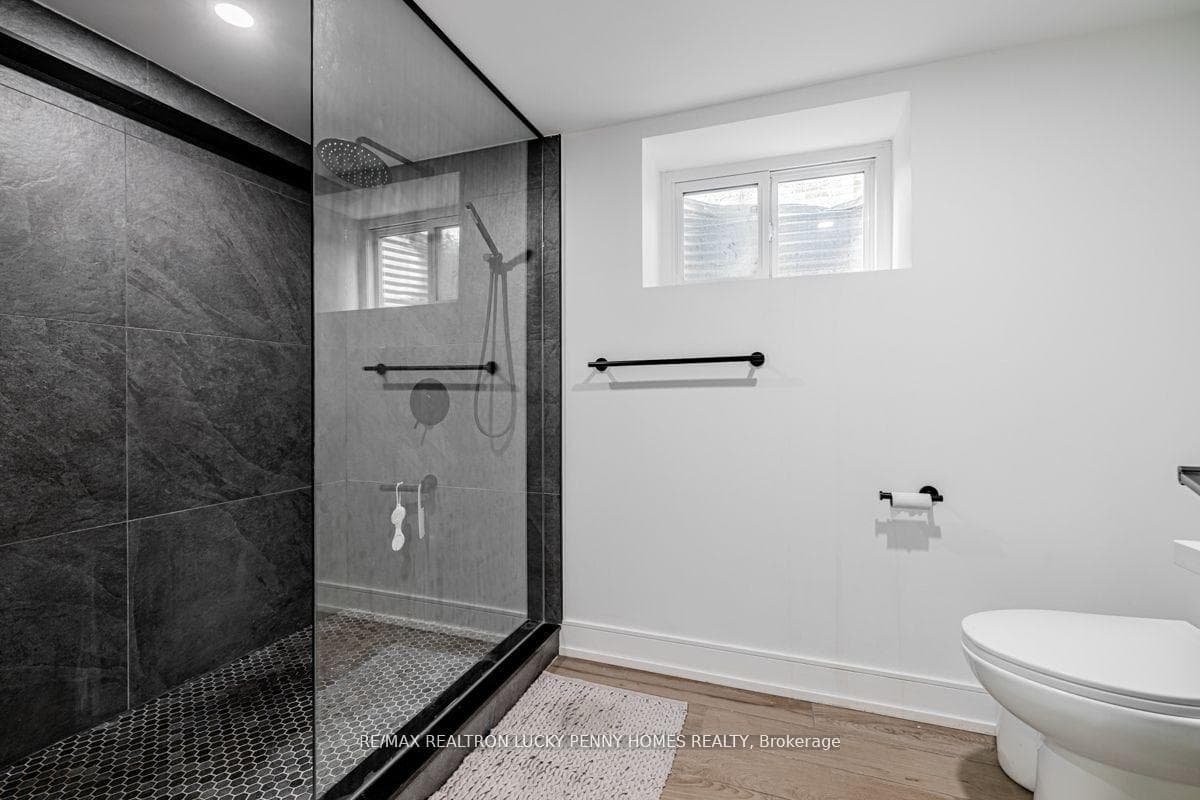 37 Chudleigh Avenue photo 26