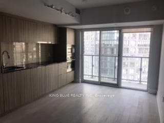 955 Bay Street Unit 1202 photo 2