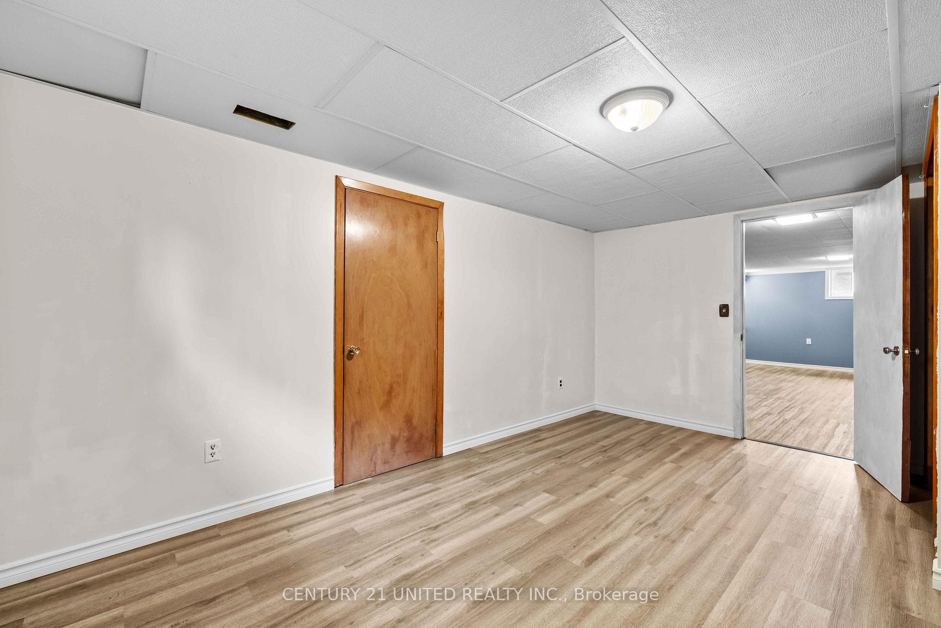 1247 Mann Road photo 28