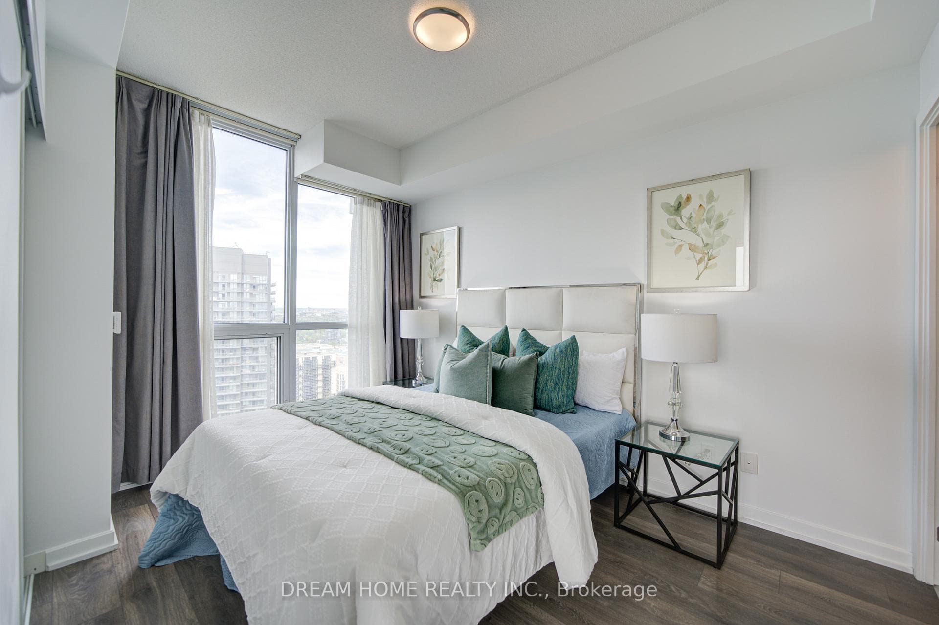 32 Forest Manor Road Unit 2902 photo 18