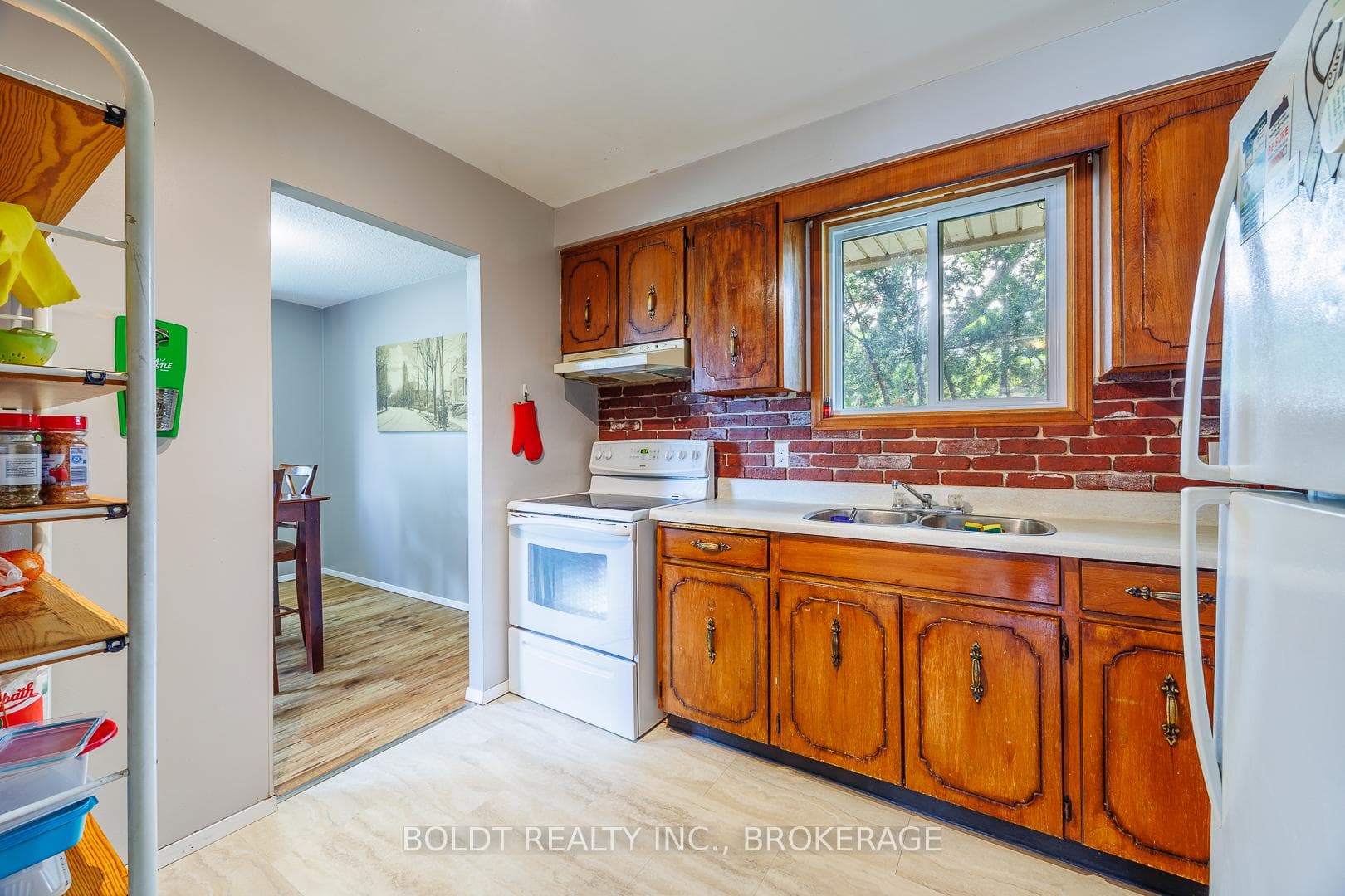29 TUPPER Drive photo 7
