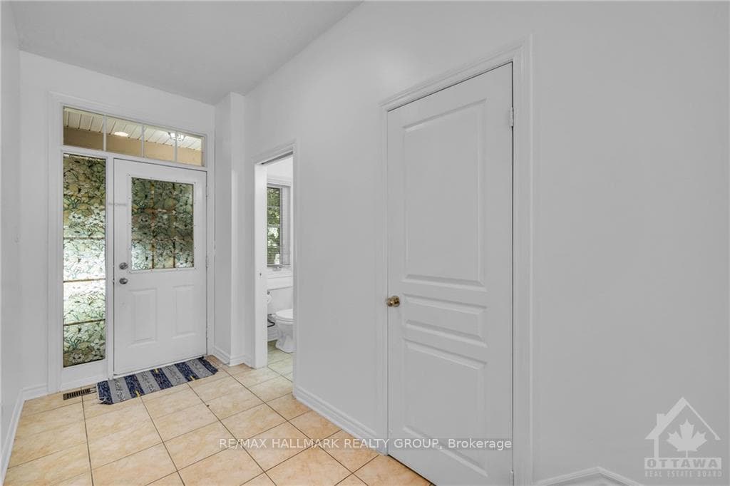 56 SADDLESMITH Circle photo 2