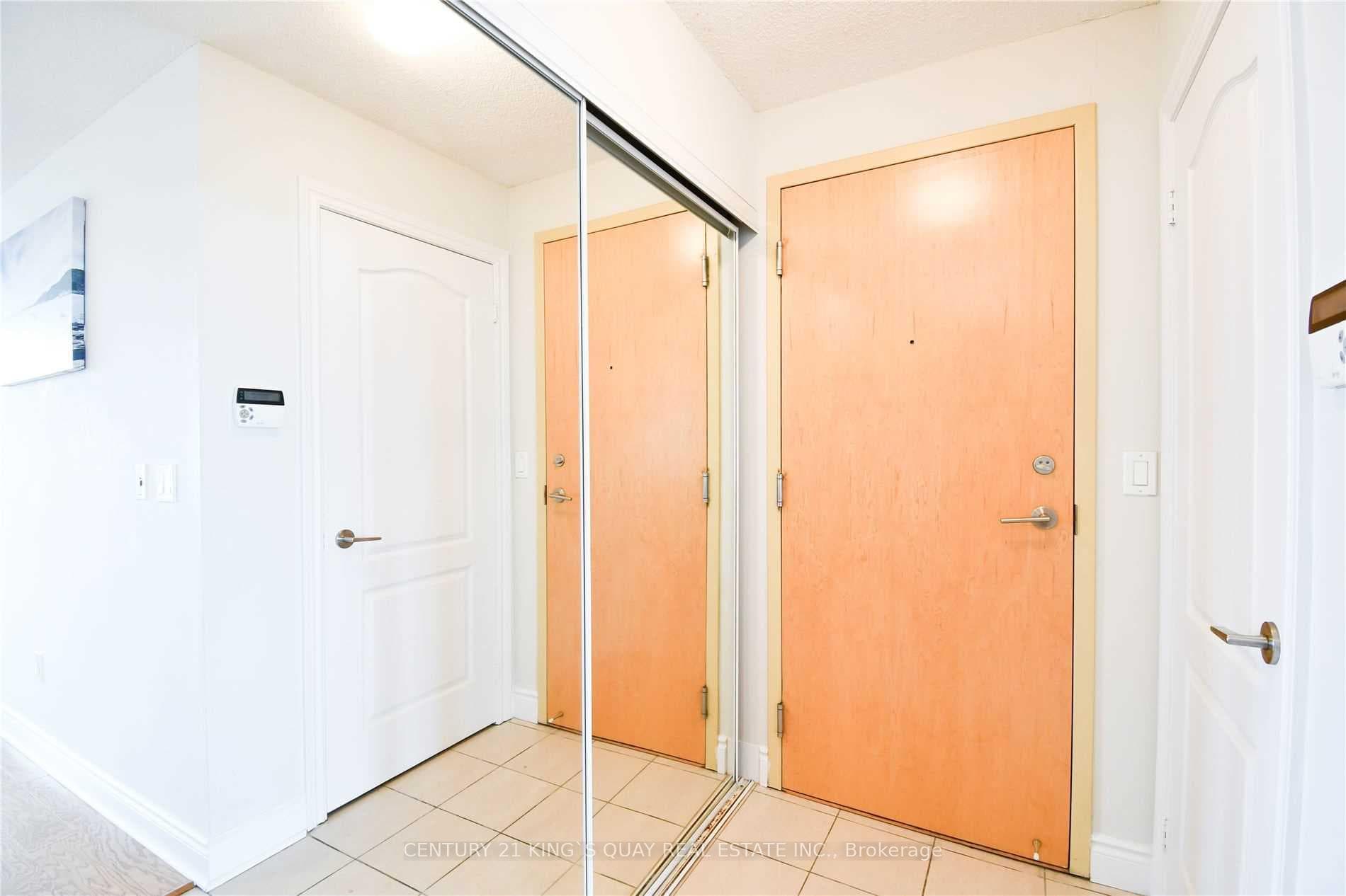 60 Brian Harrison Way Unit 3002 photo 2