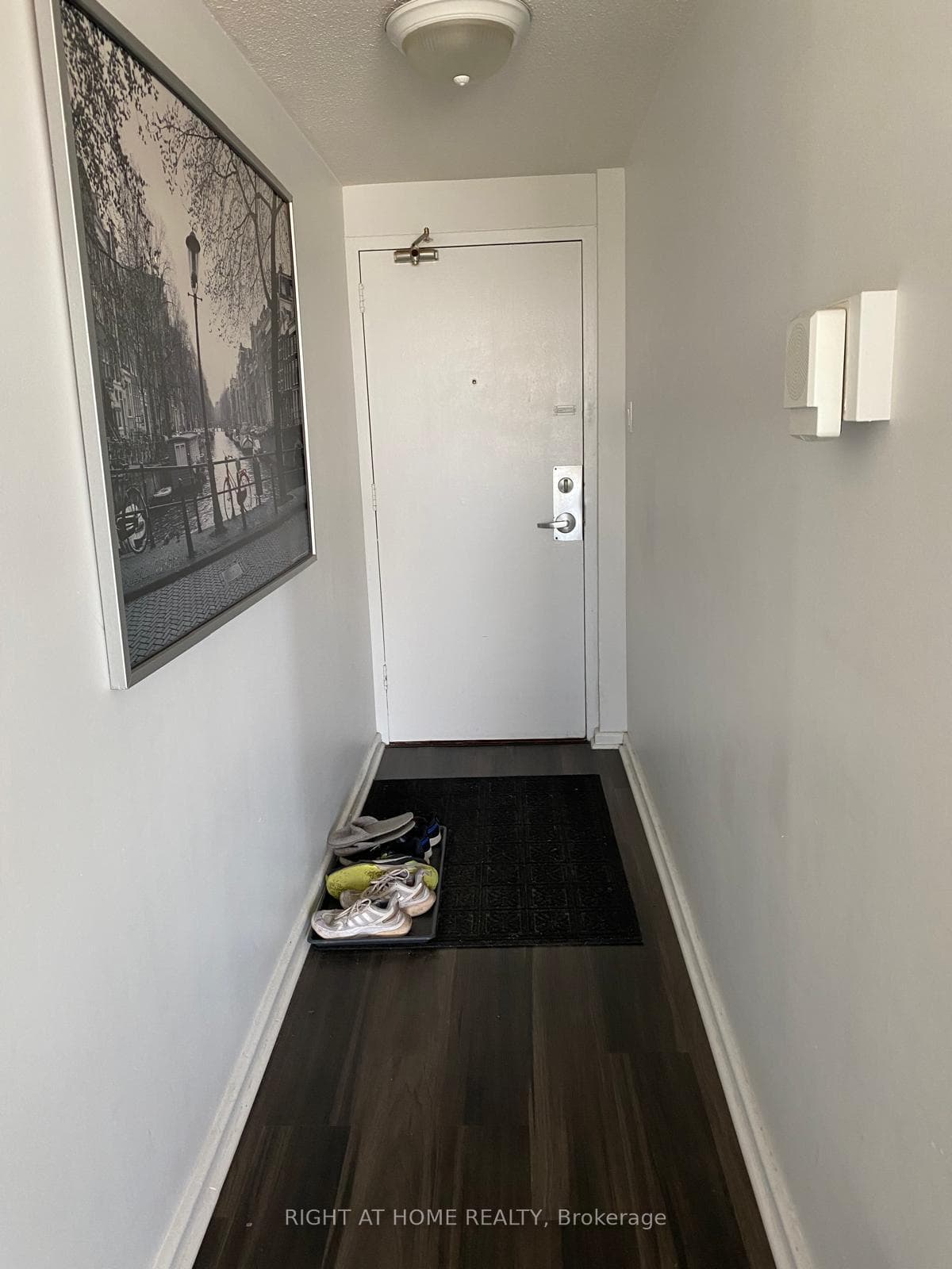 715 Don Mills Road Unit 1608 photo 9