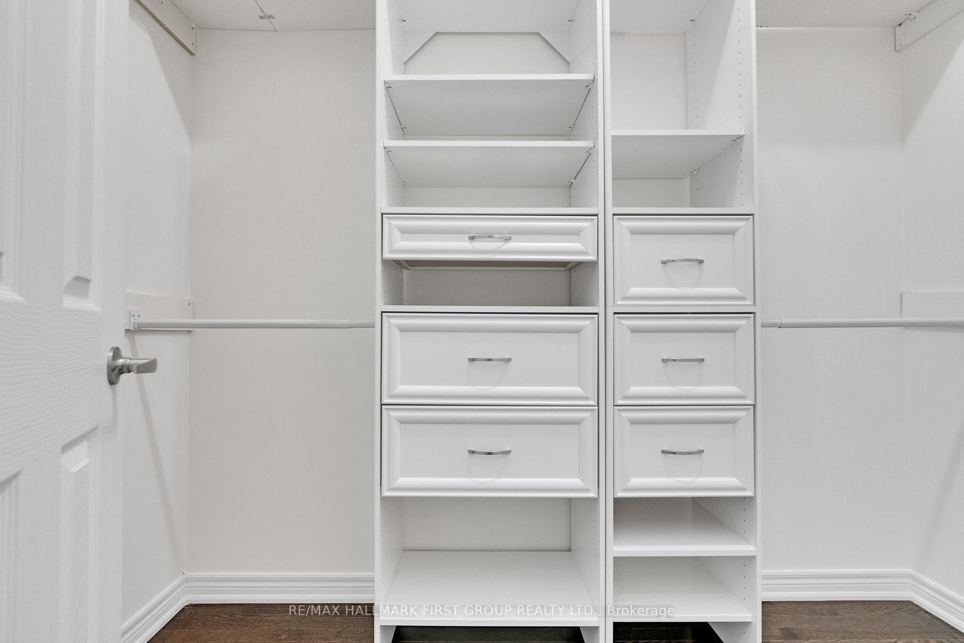 30 Holman Court photo 22