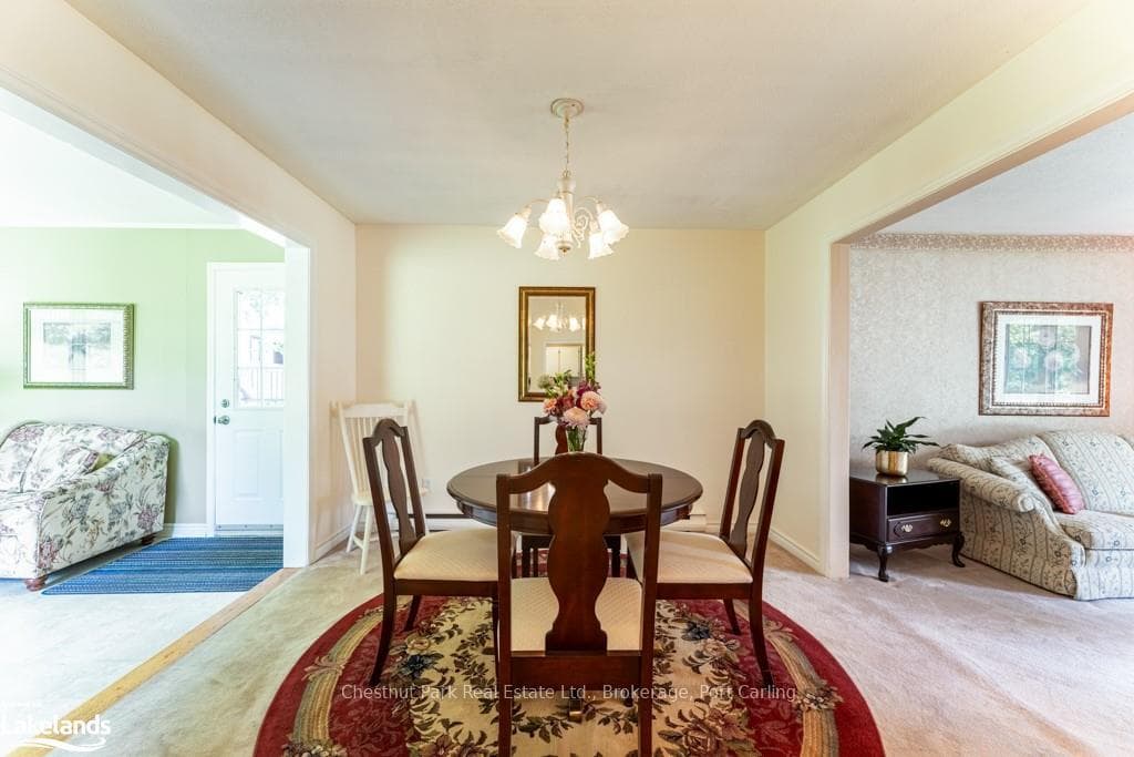 15 WILSHIER Boulevard photo 14