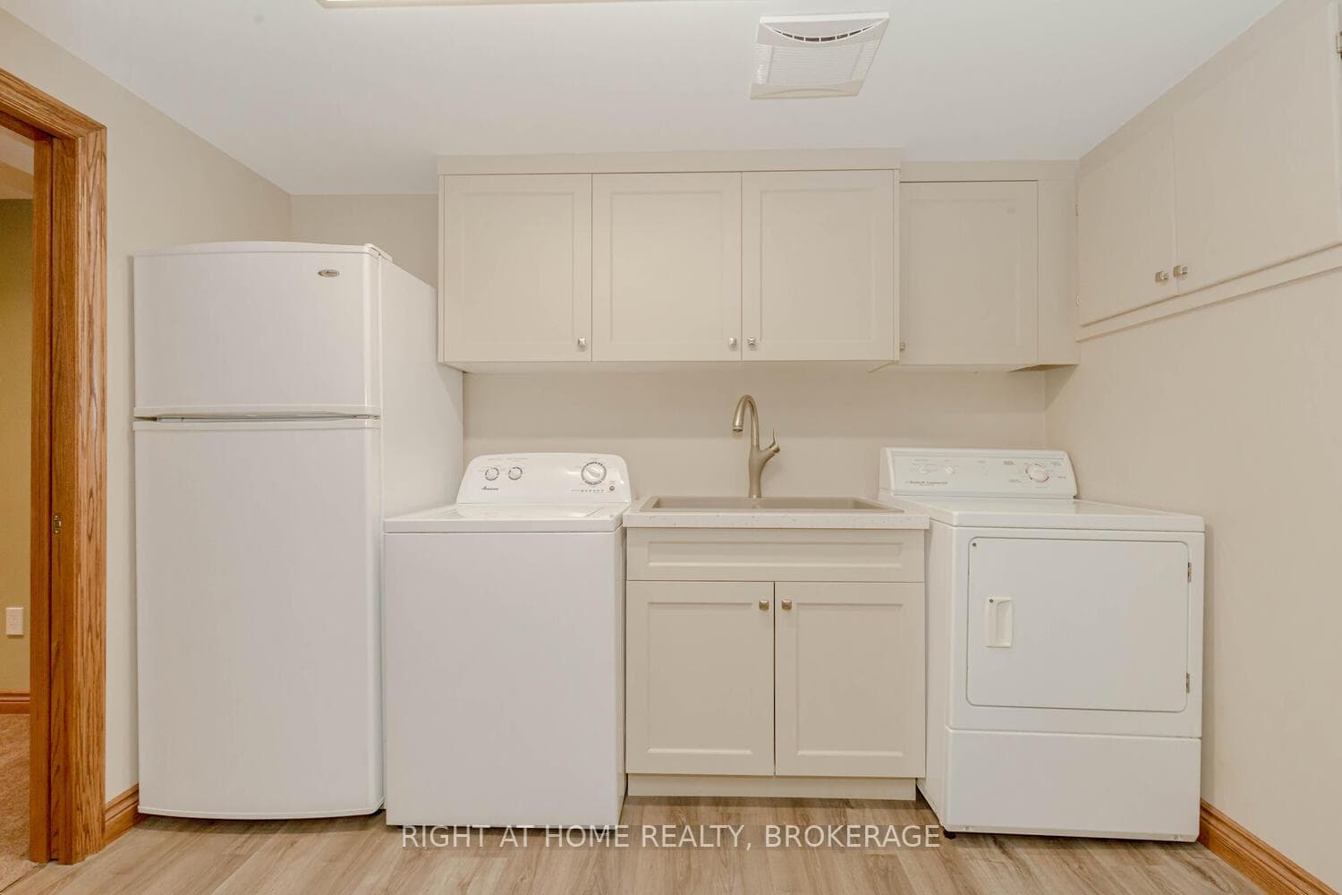 1409 Thornton Road photo 15