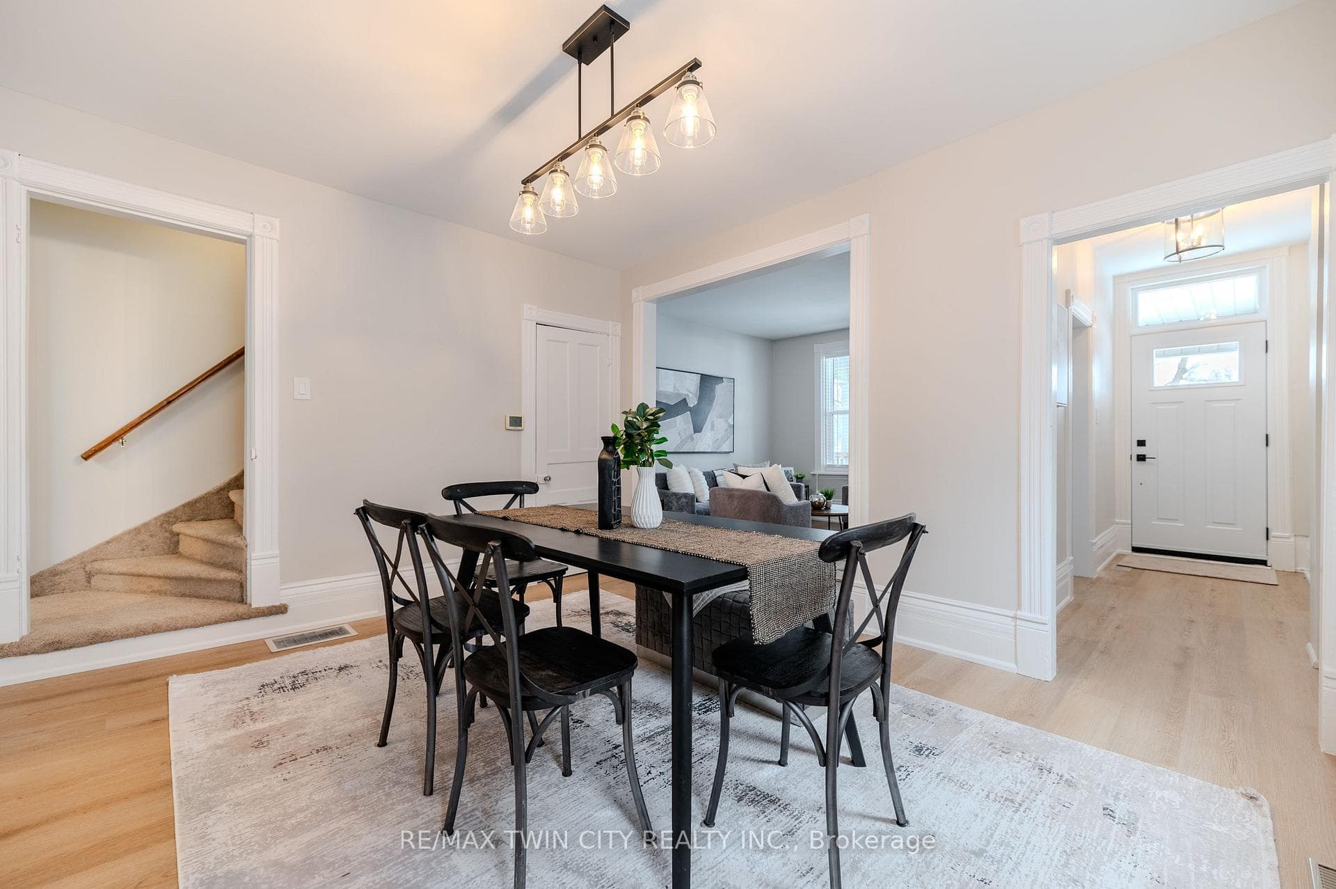 20 Sherwood Drive photo 13