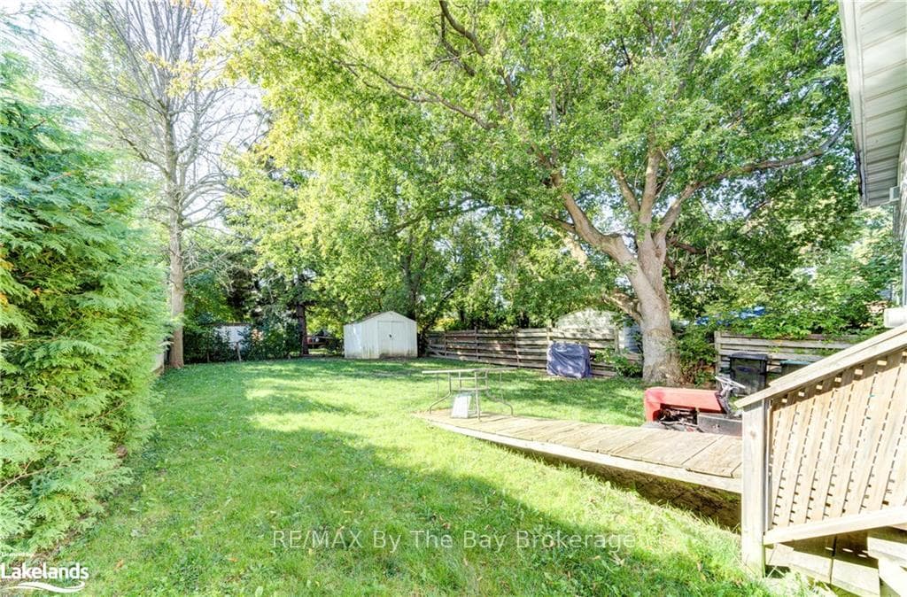 69 GIBBARD Crescent photo 23