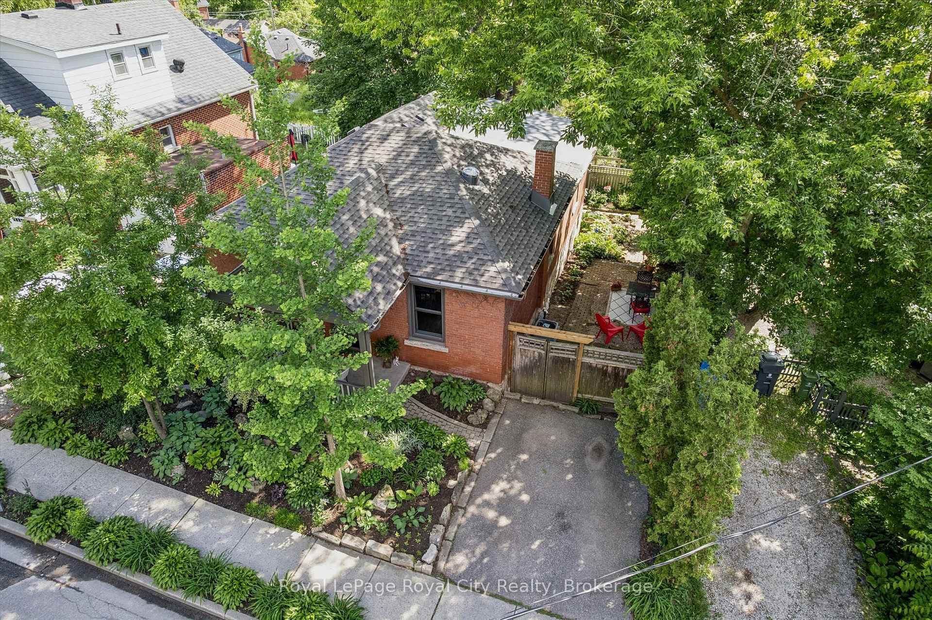 164 King Street photo 41