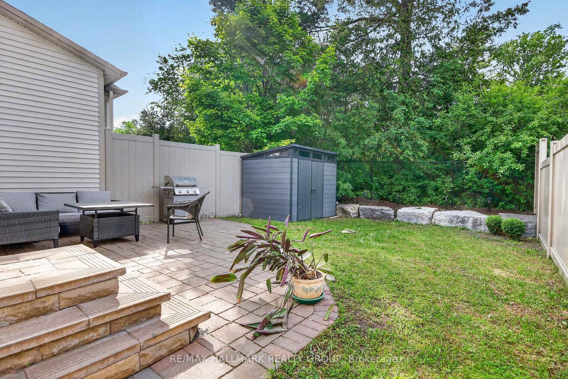 163 Highbury Park Drive photo 39