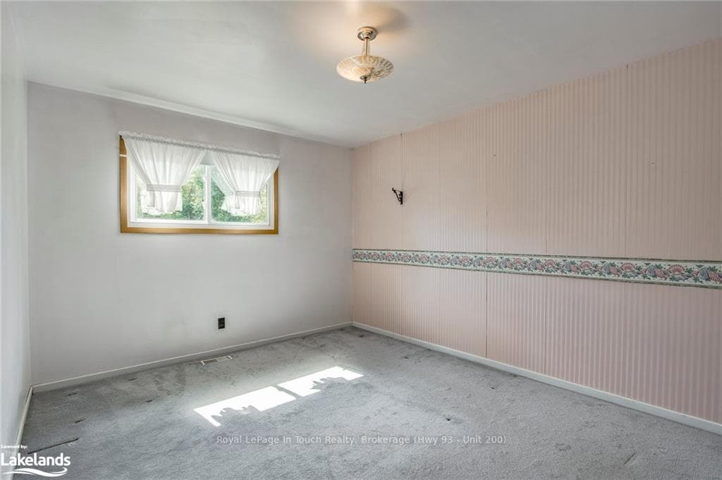 135 BALM BEACH Road photo 20