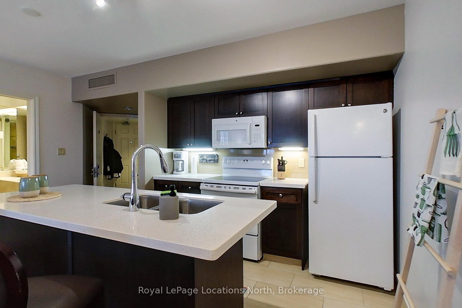 90 Highland Drive Unit 2242/2243 photo 21