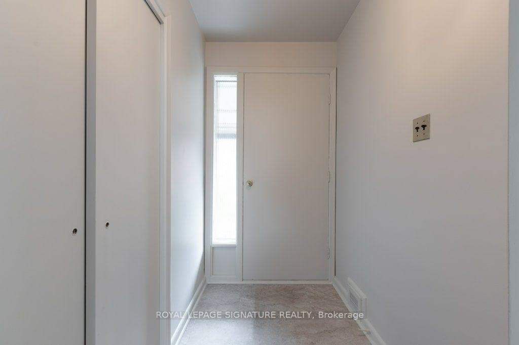 17 Risdon Court photo 2