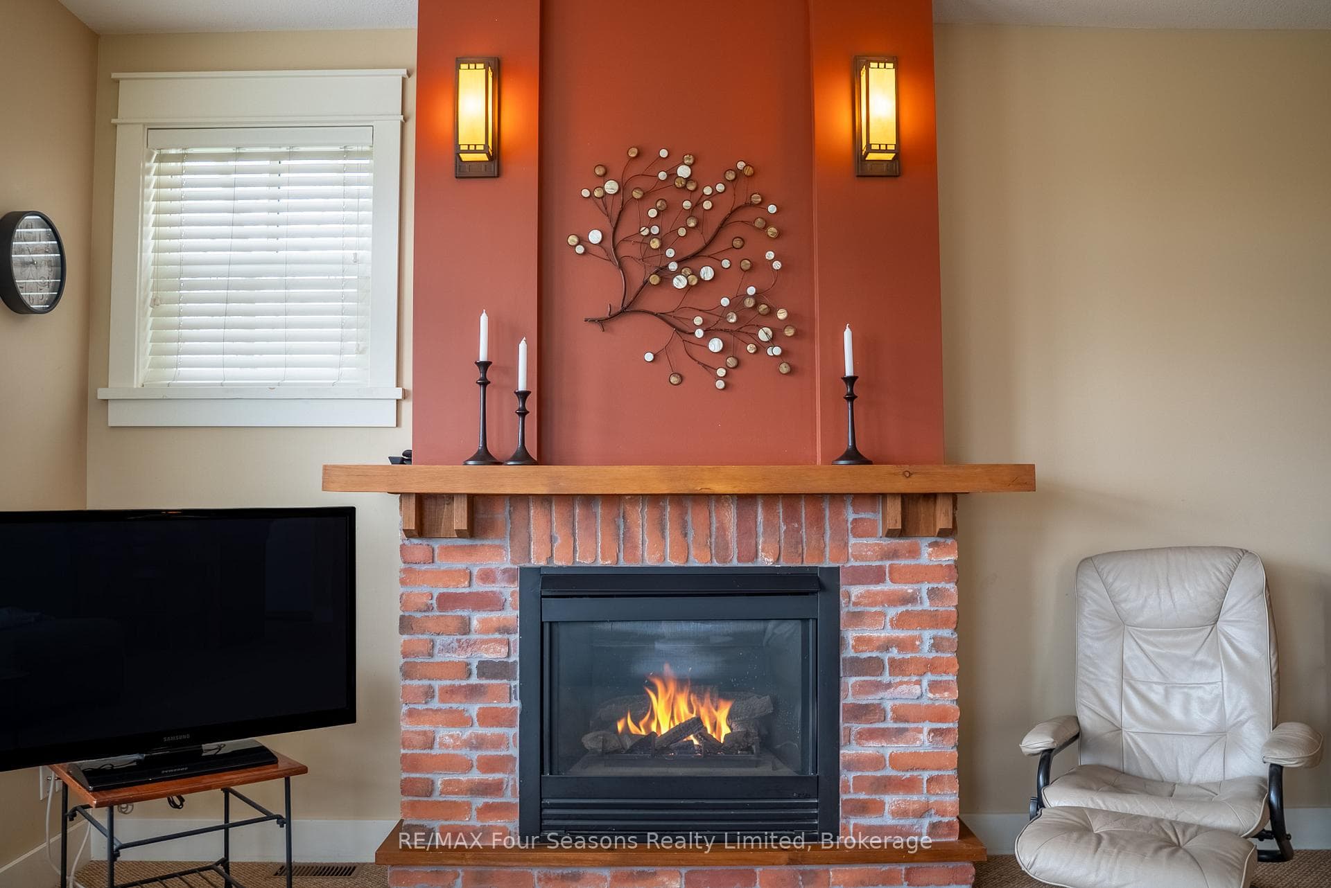 Gas Fireplace