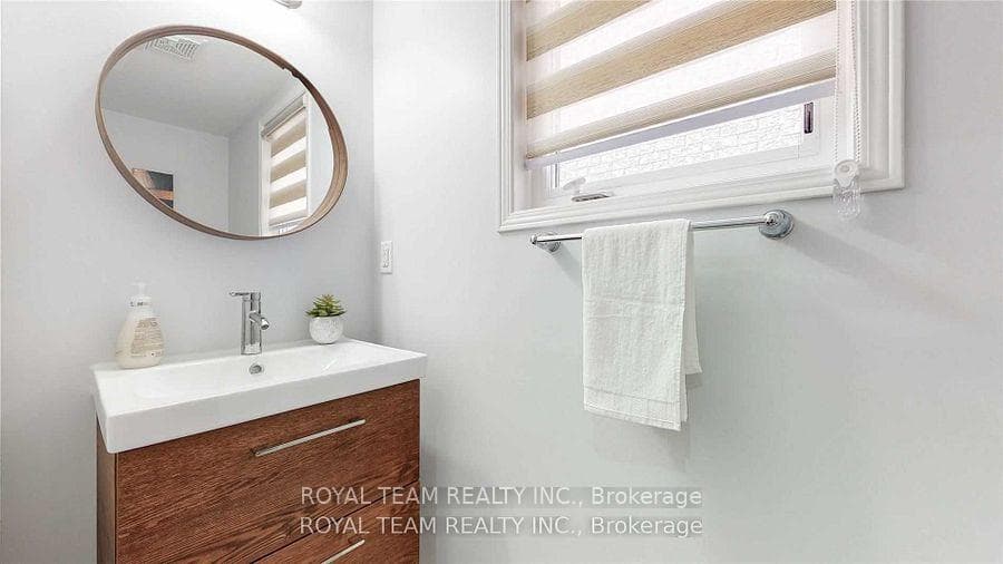 139 Russel Drive photo 29
