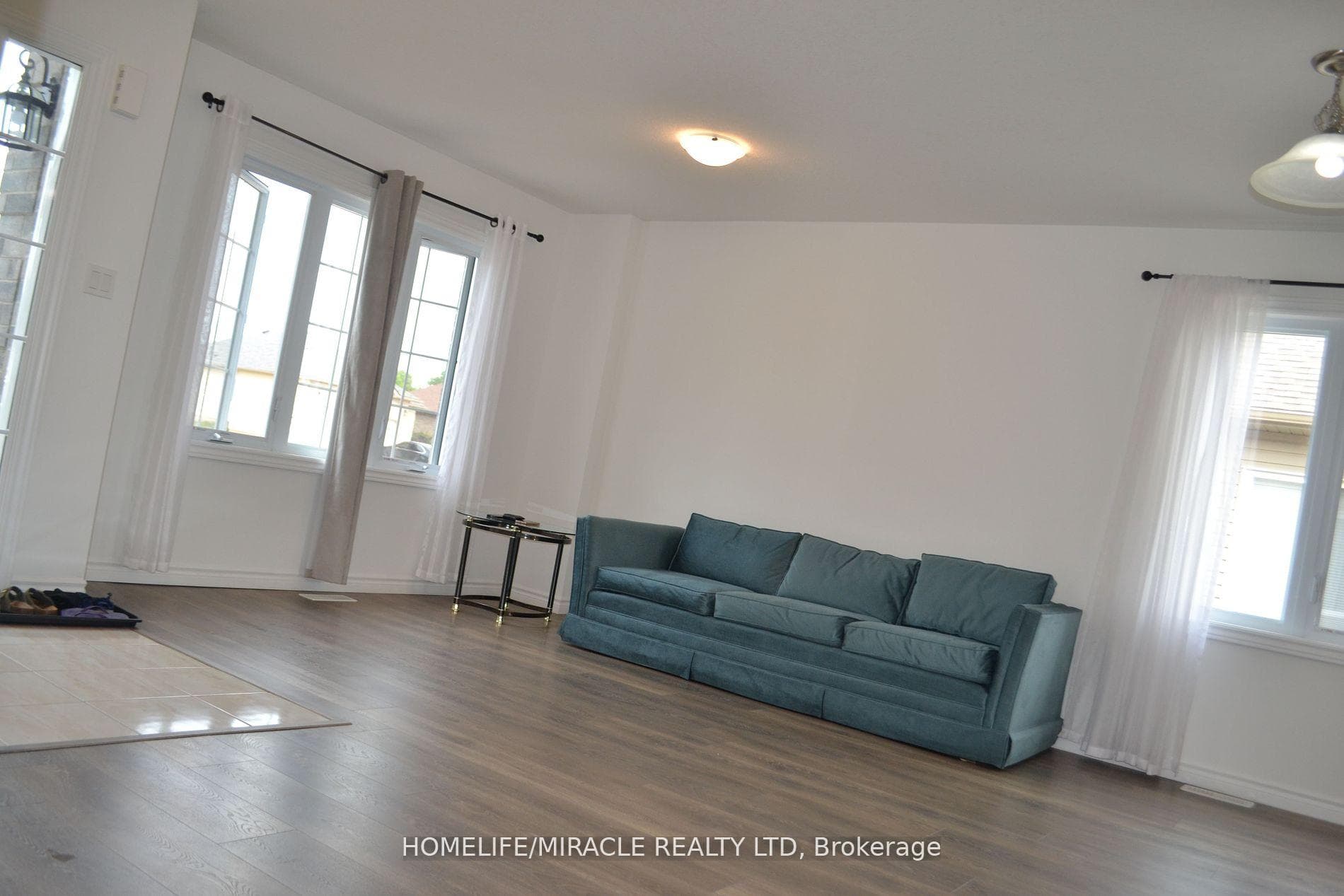 92 Delong Drive photo 5