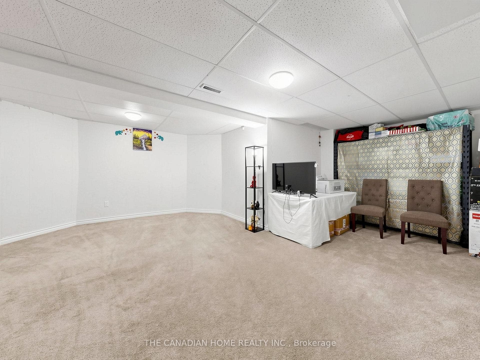 19 Wigston Court photo 42
