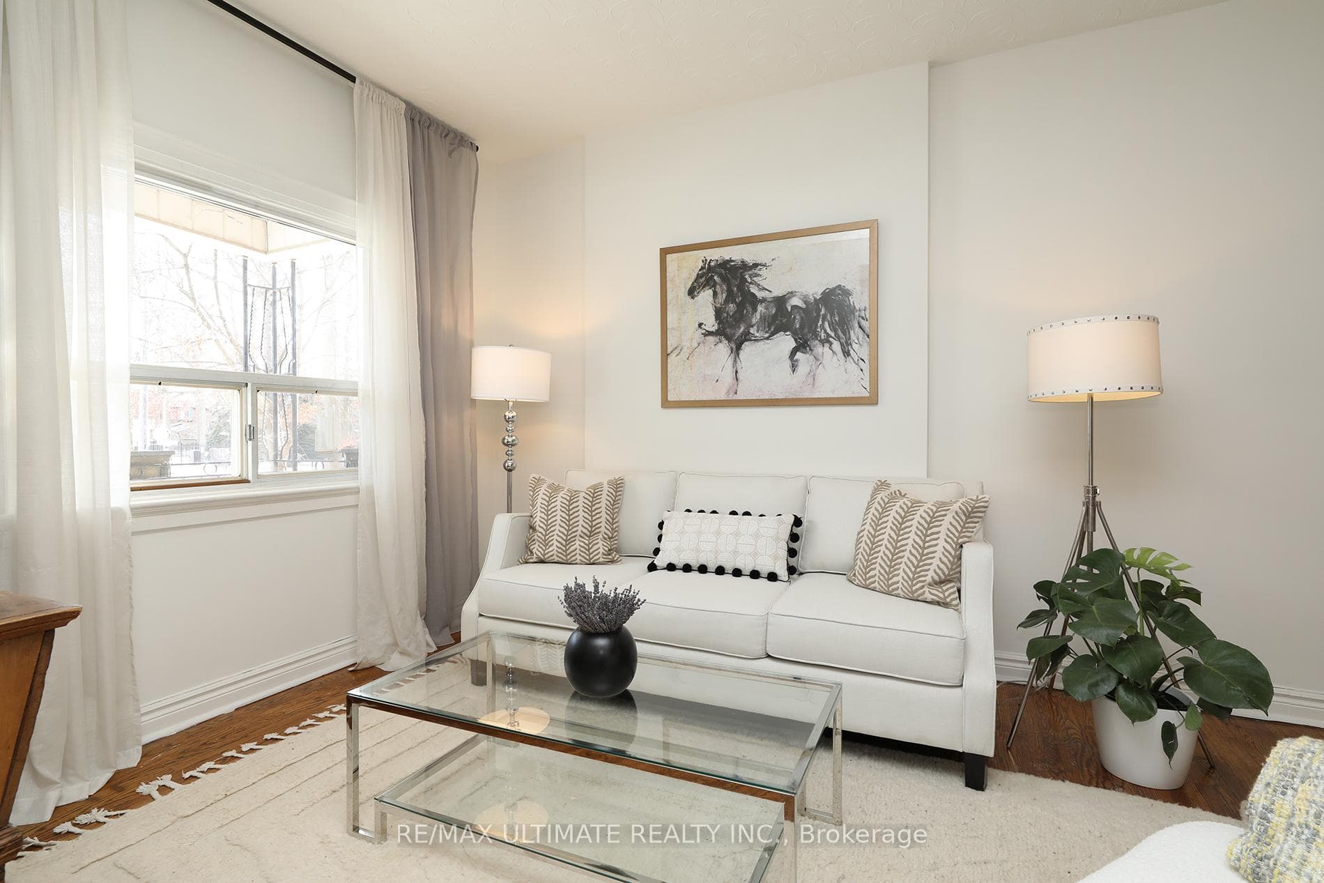 78 Winona Drive photo 4