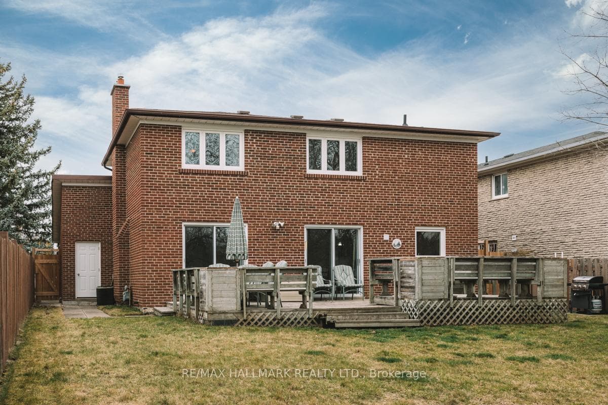 45 Silversted Drive photo 39