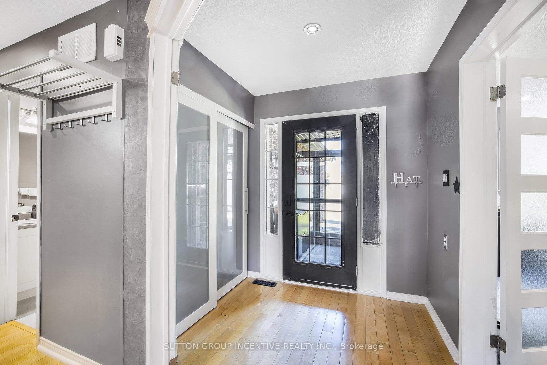 267 Johnson Street photo 8