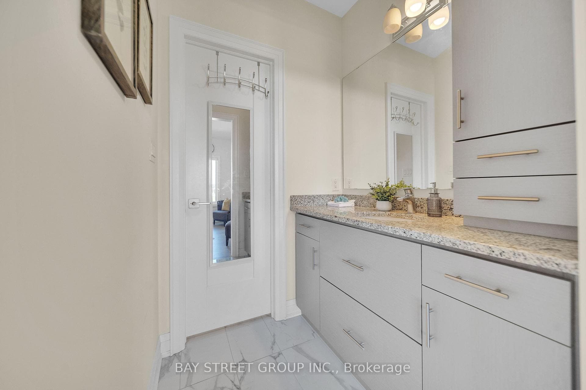 2411 Saw Whet Boulevard photo 31