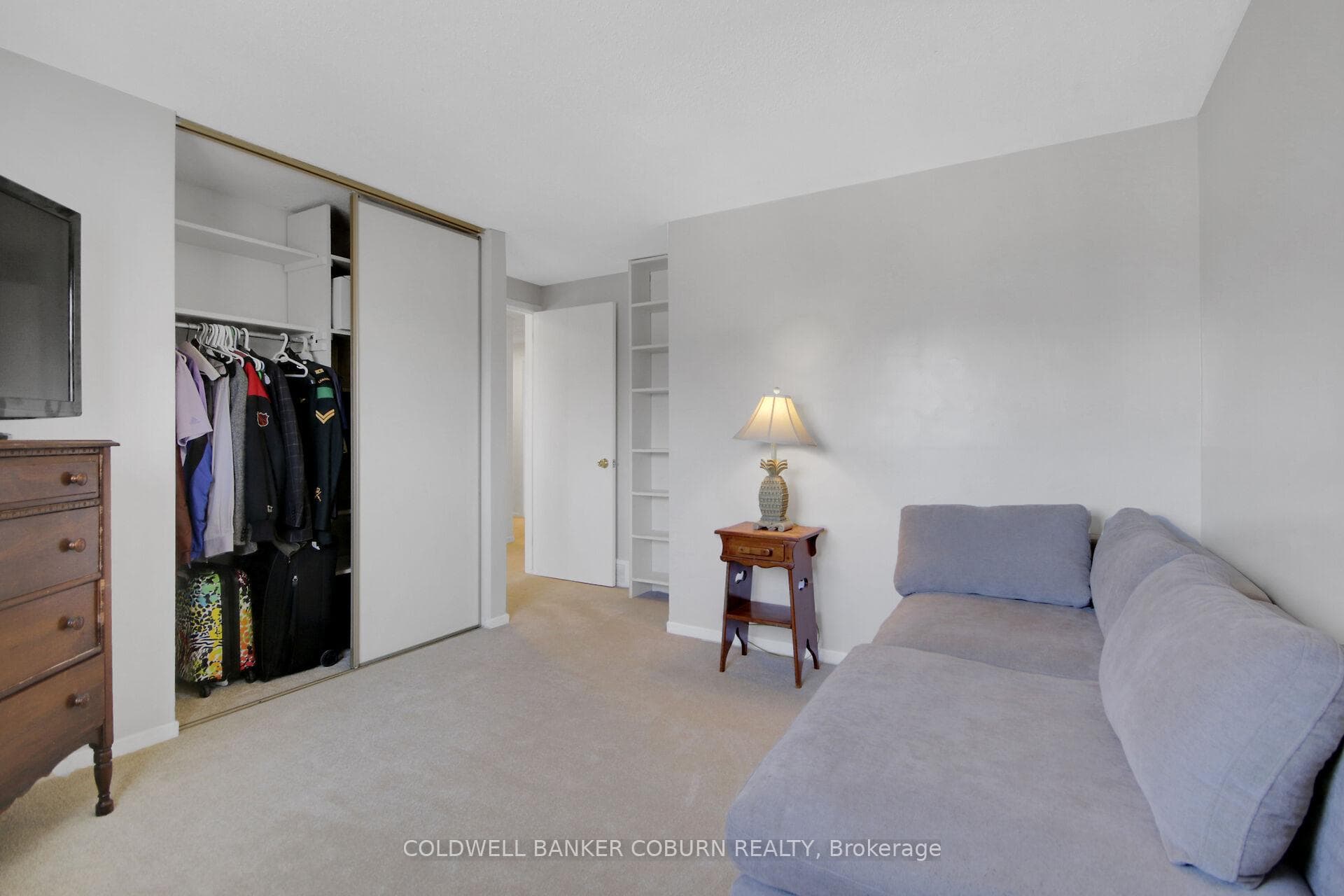 31 ORMSBY Drive photo 35
